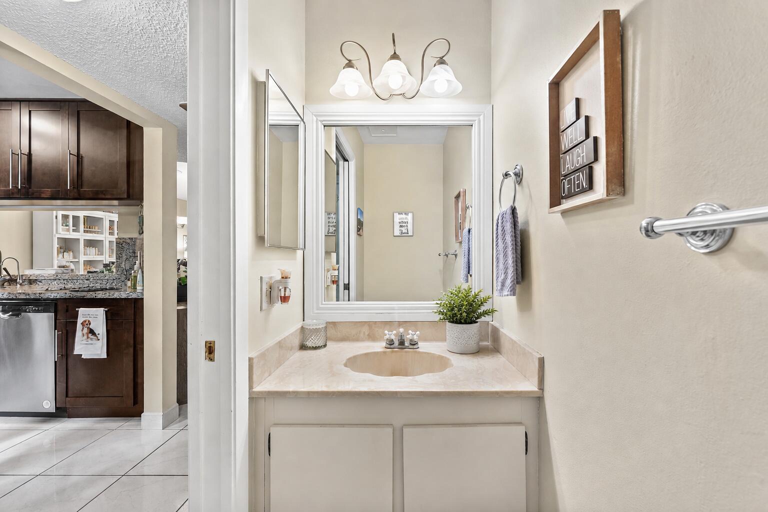 6351 Walk Circle Property Photo 7