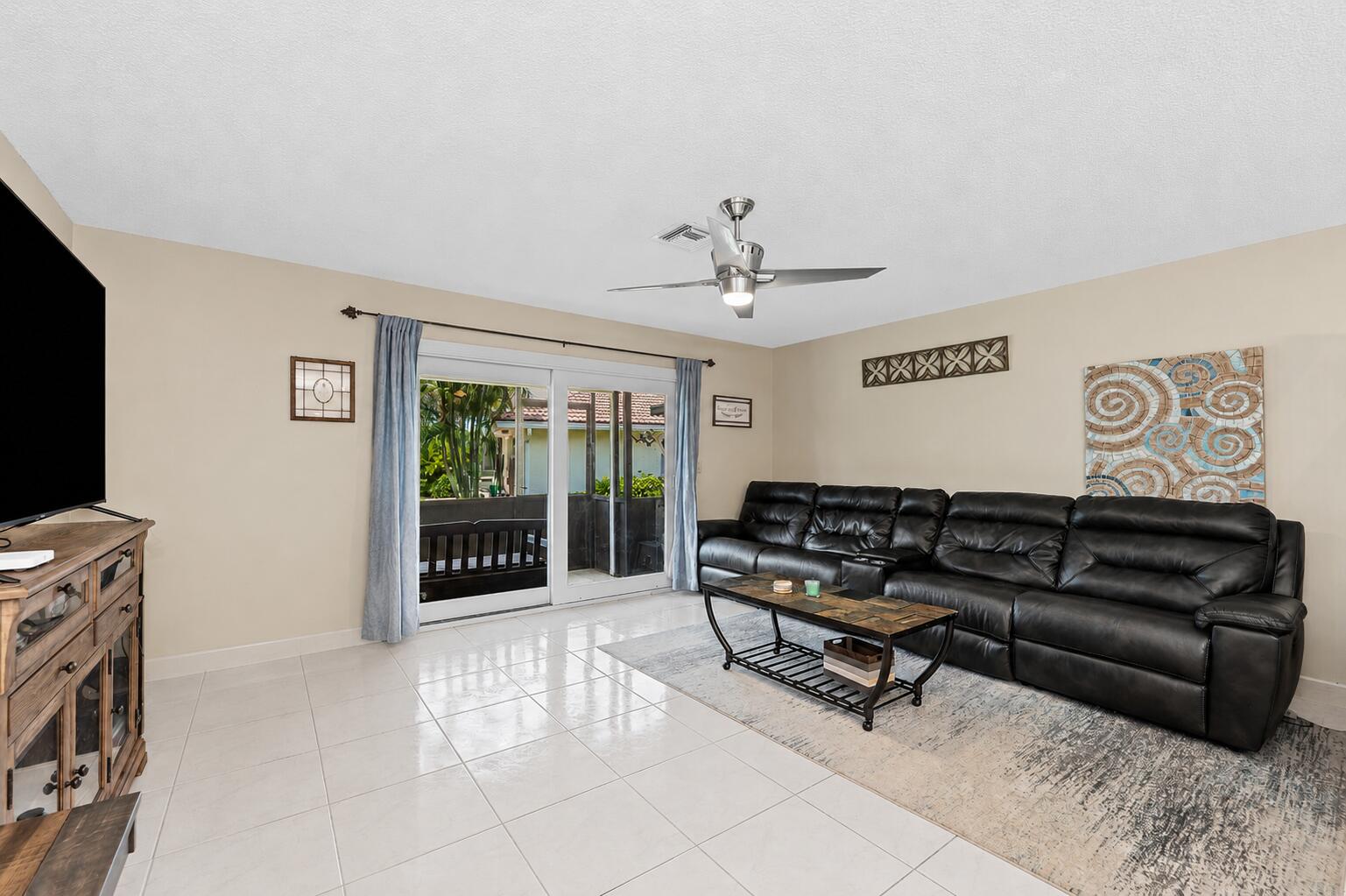 6351 Walk Circle Property Photo 9