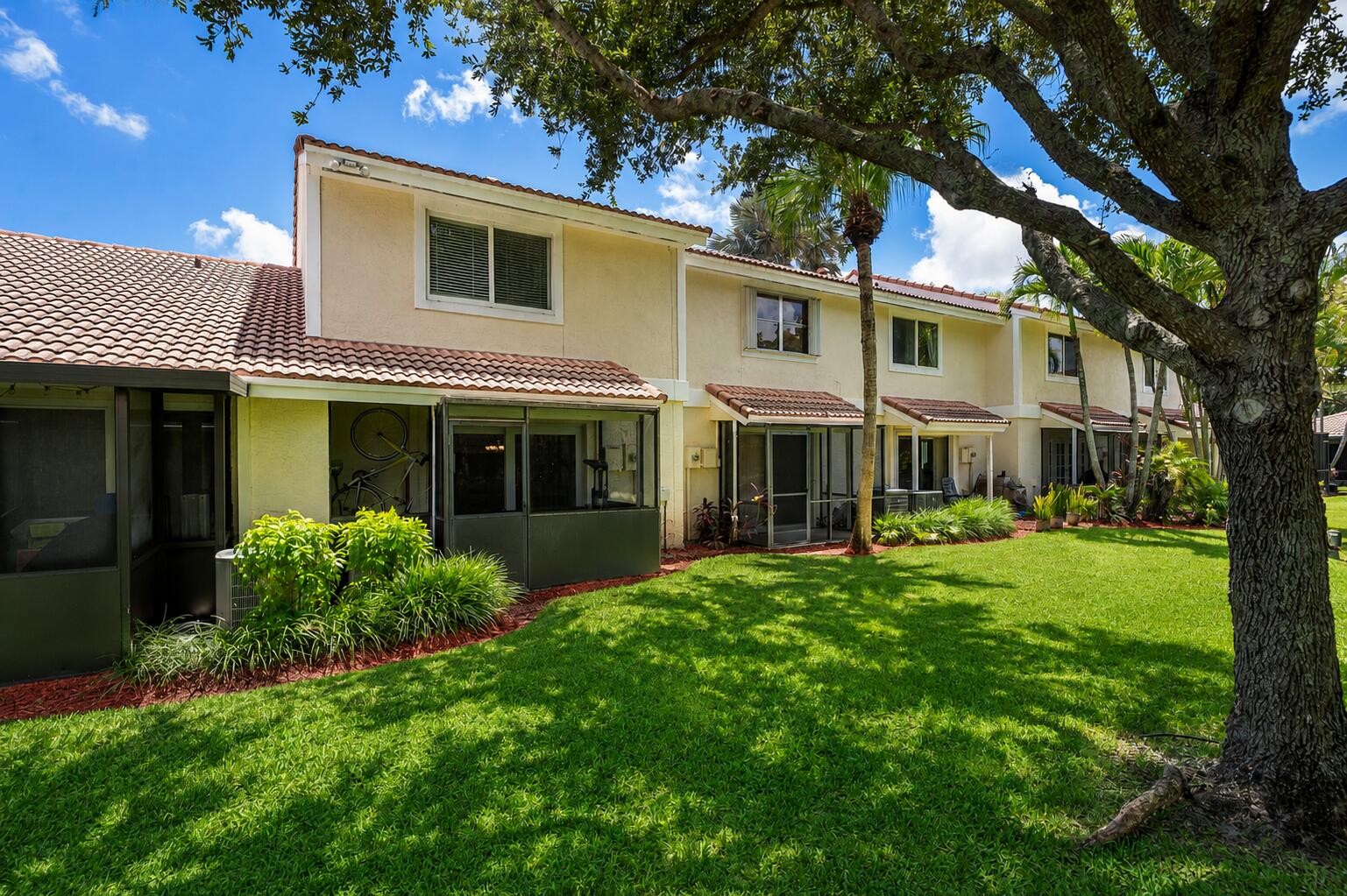 6351 Walk Circle Property Photo 12