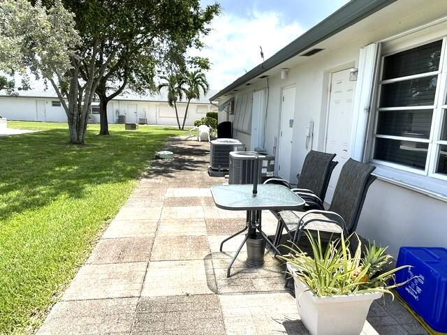 1080 North Drive B Property Photo 27