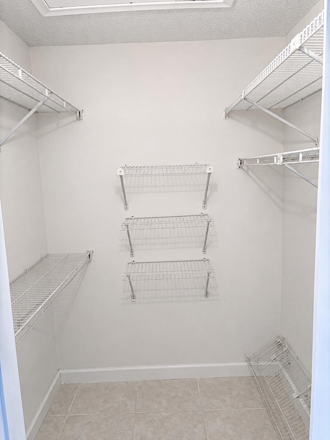 3319 Americo Drive Property Photo 14