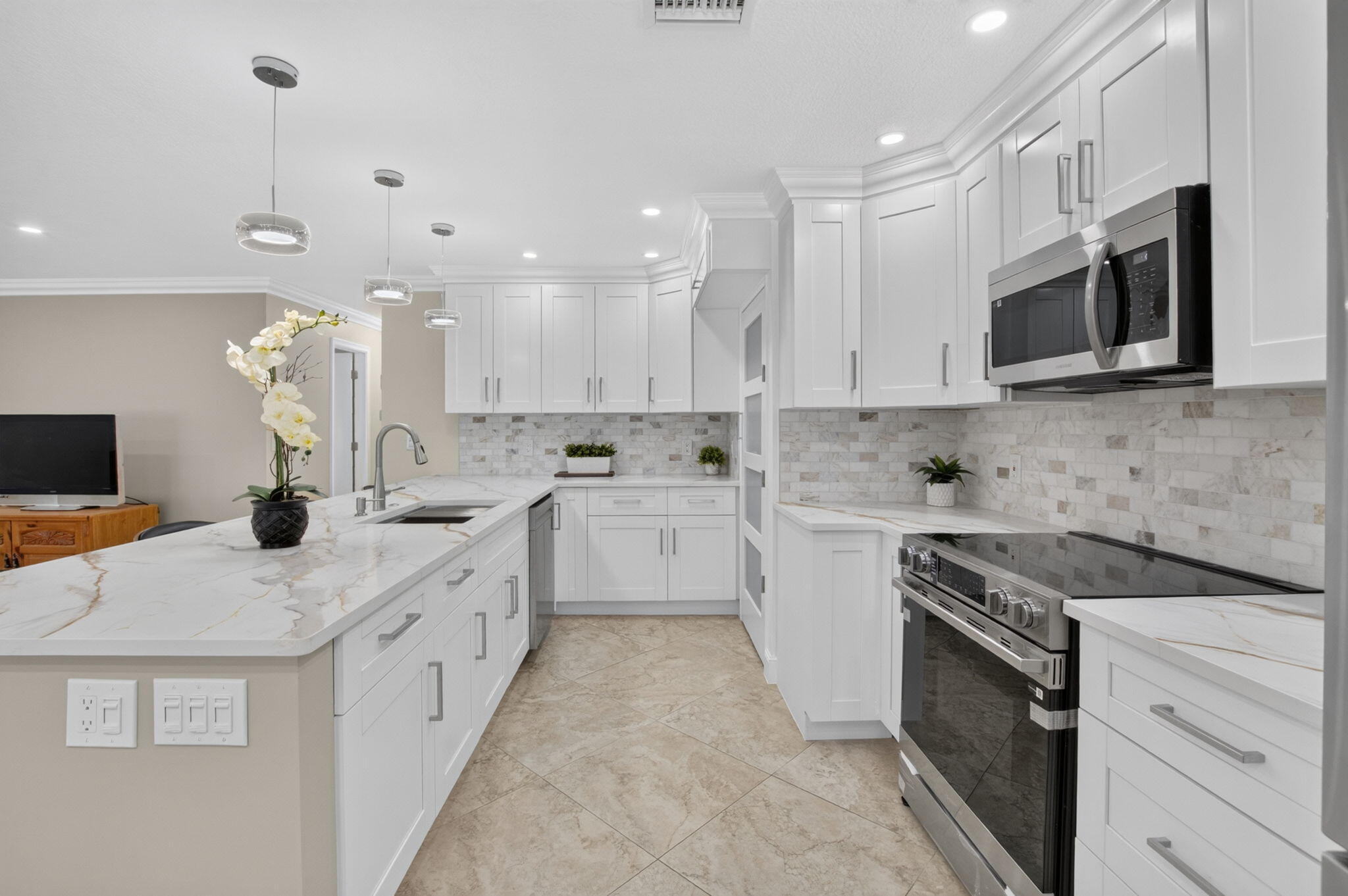 5790 Wanda Lane Property Photo 15