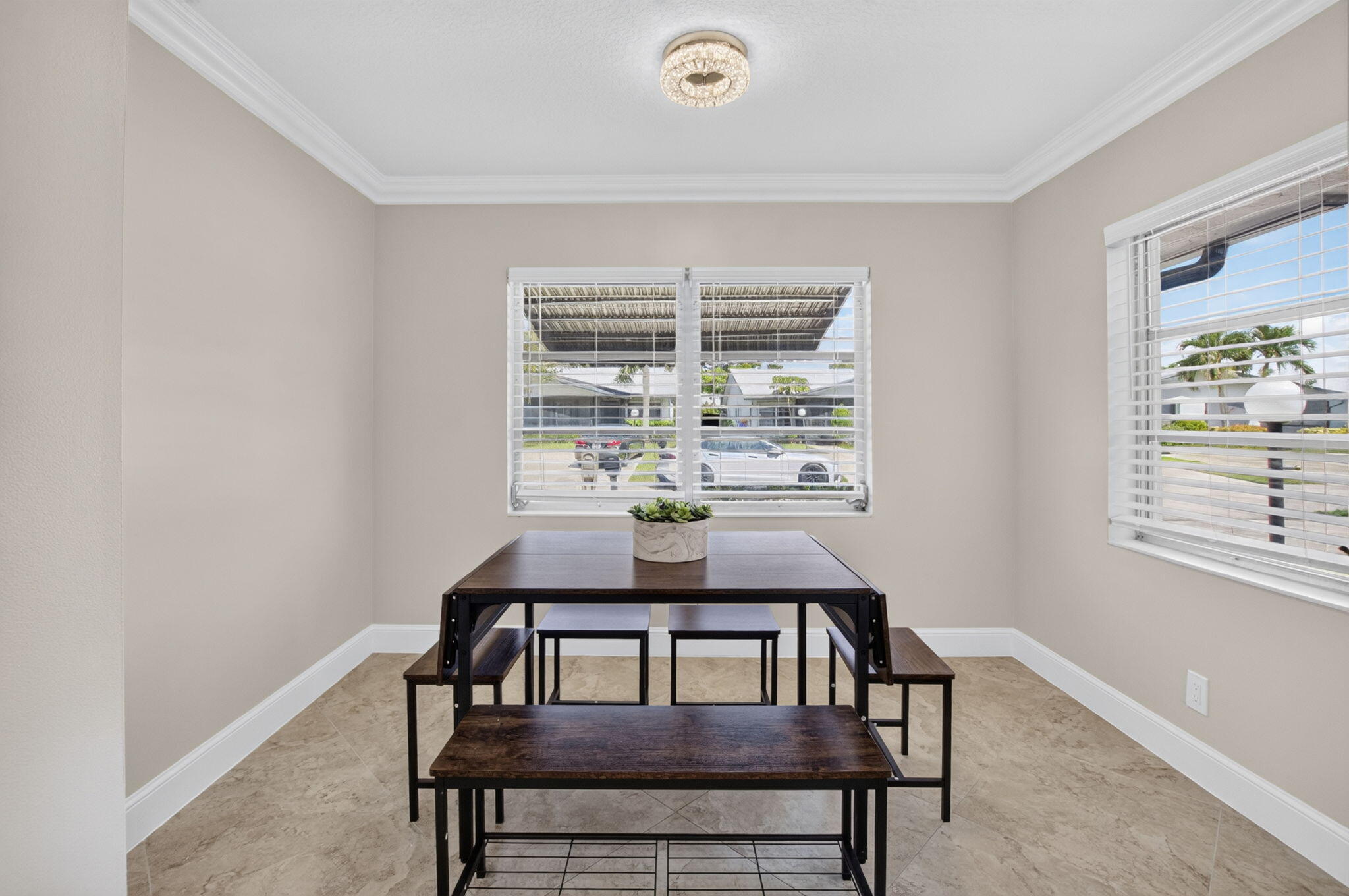 5790 Wanda Lane Property Photo 17