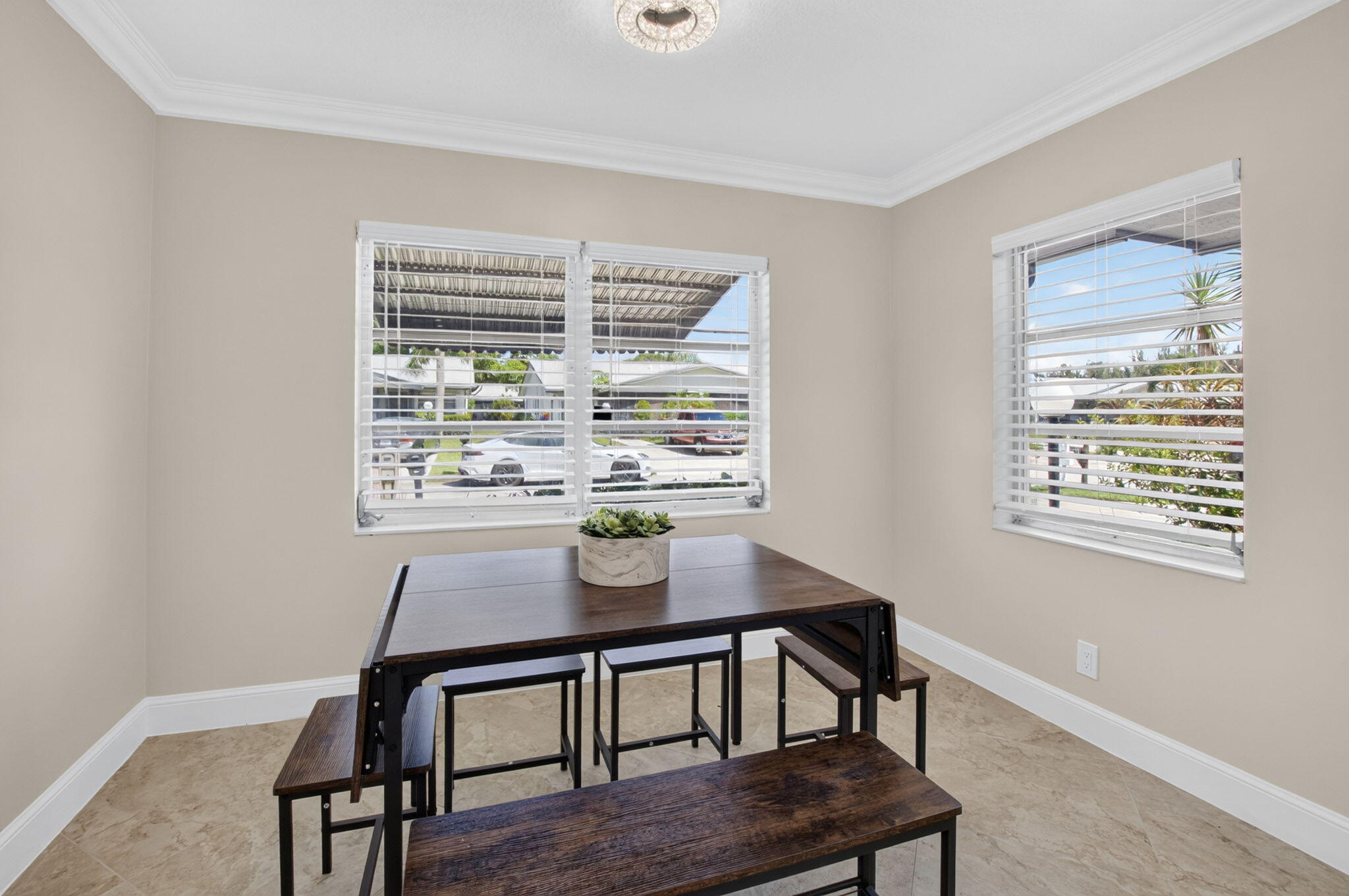 5790 Wanda Lane Property Photo 18