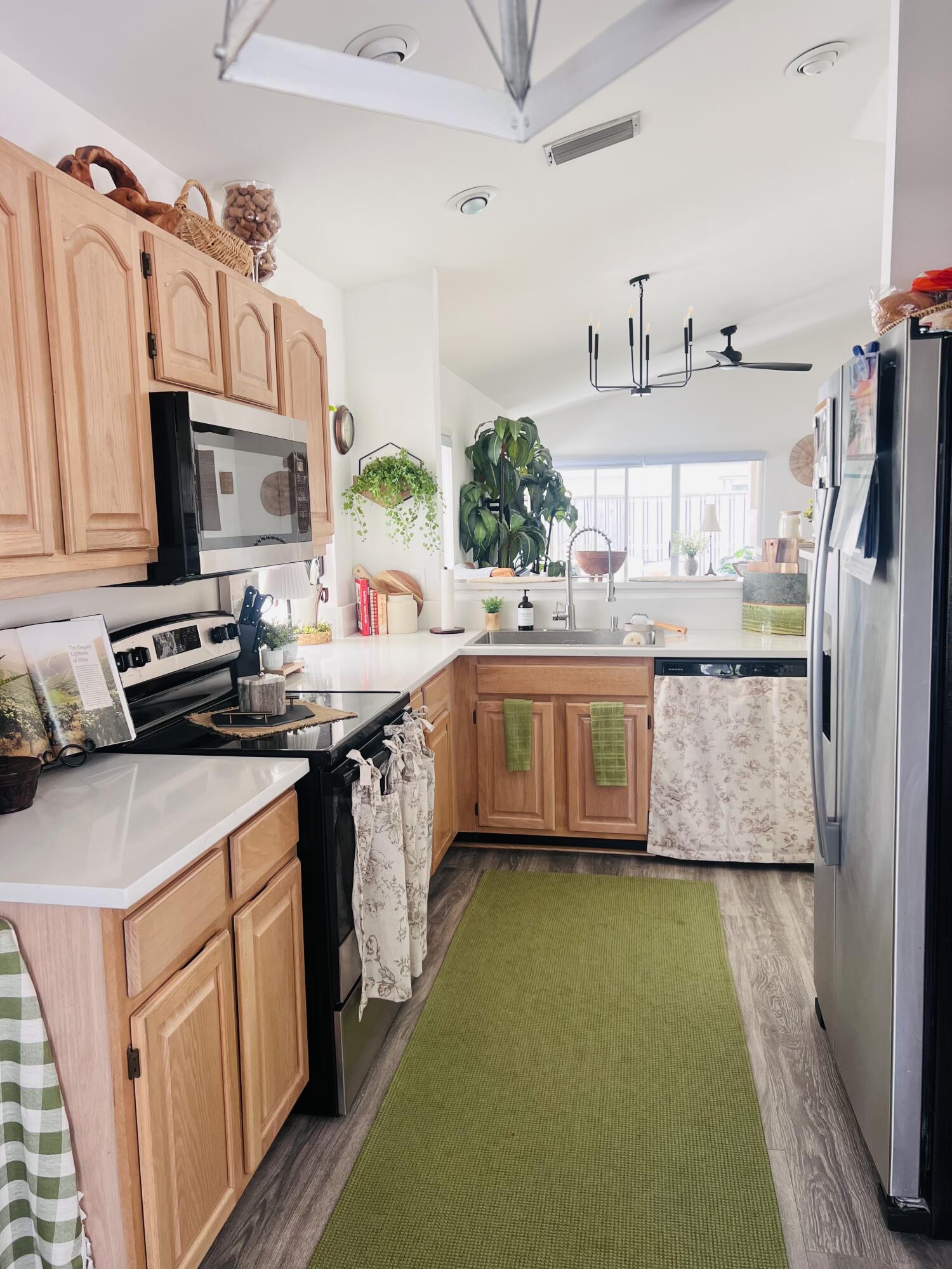62 Admirals Court Property Photo 8