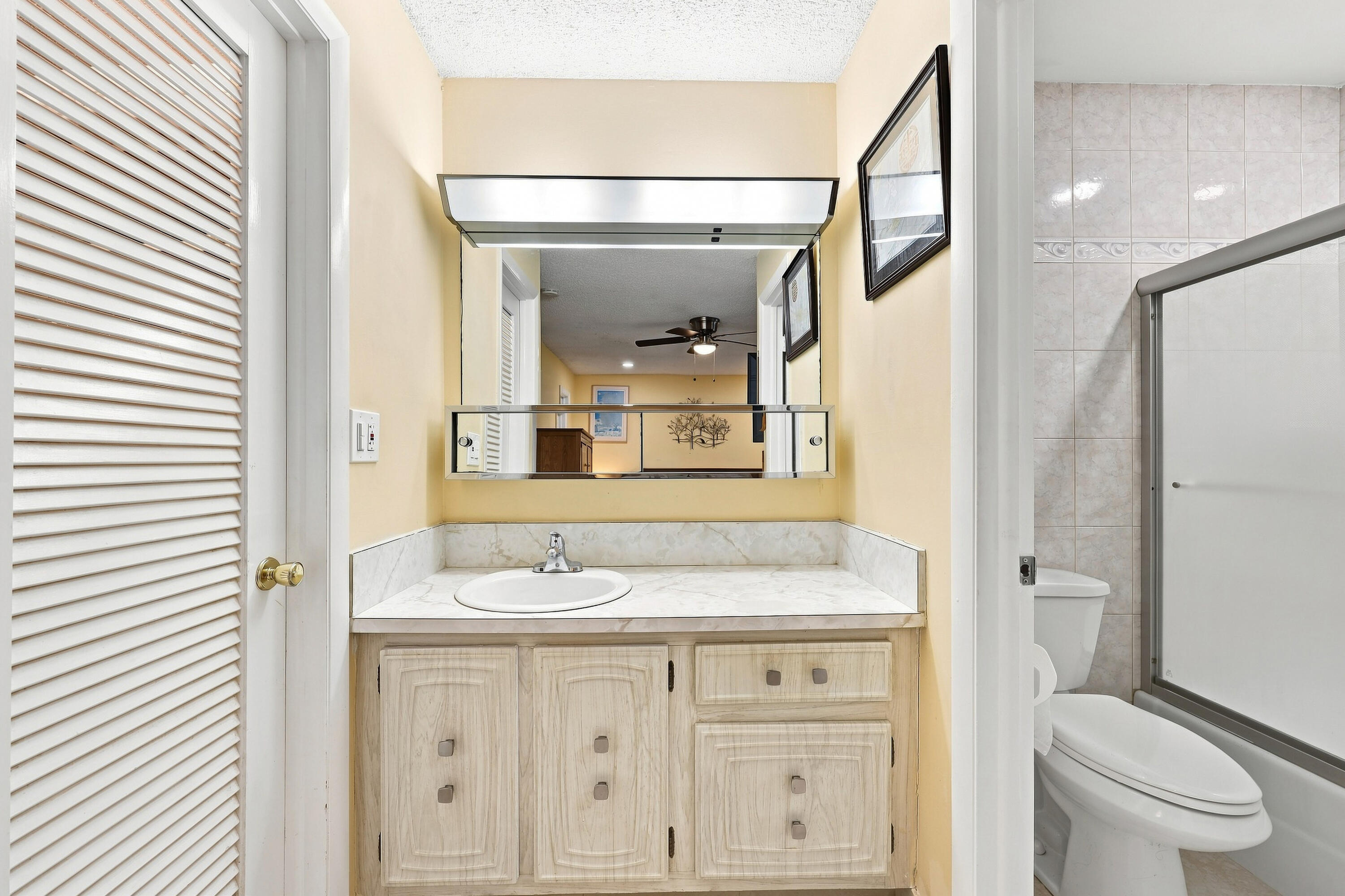415 High Point Boulevard B Property Photo 19