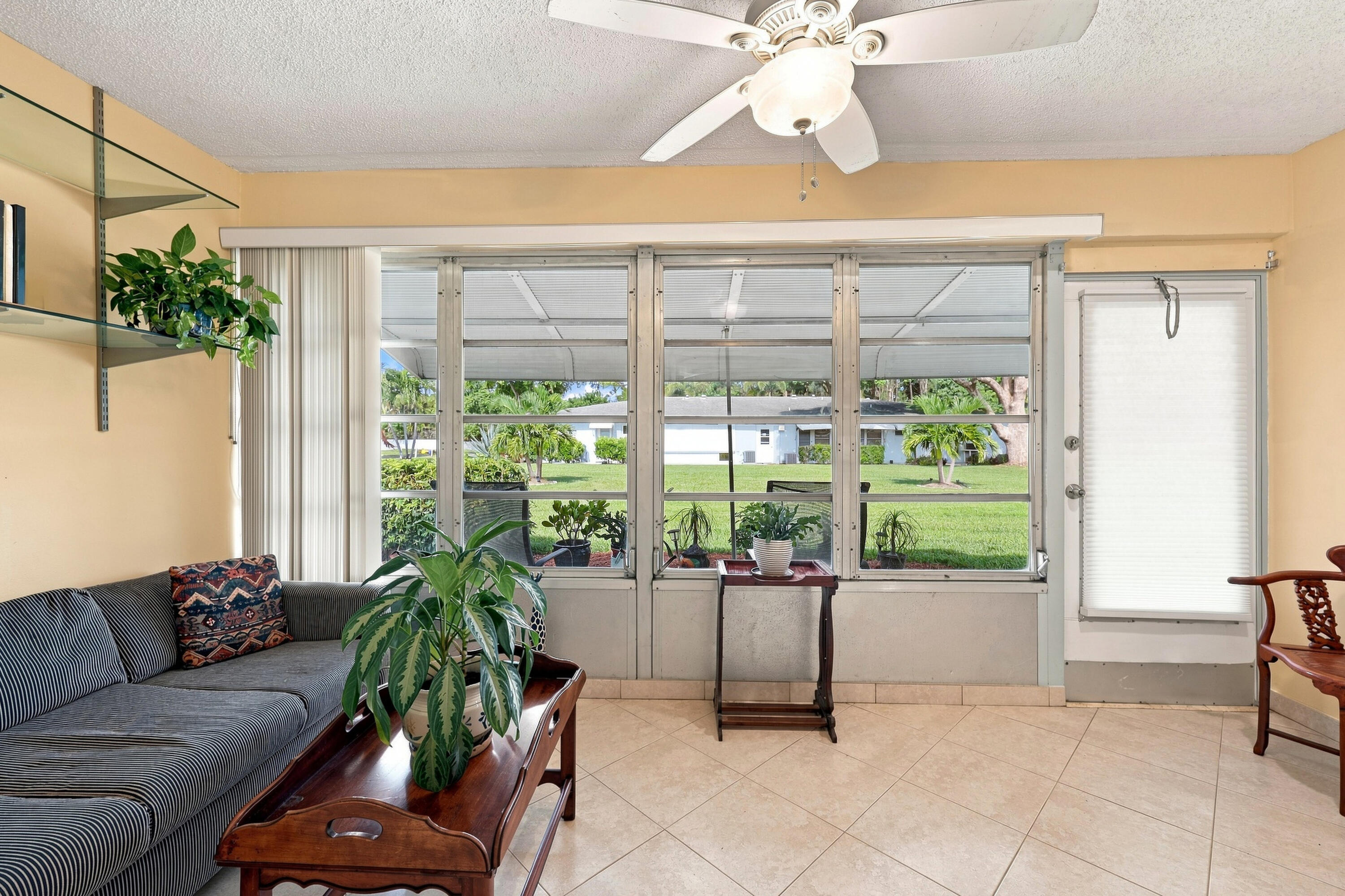 415 High Point Boulevard B Property Photo 21