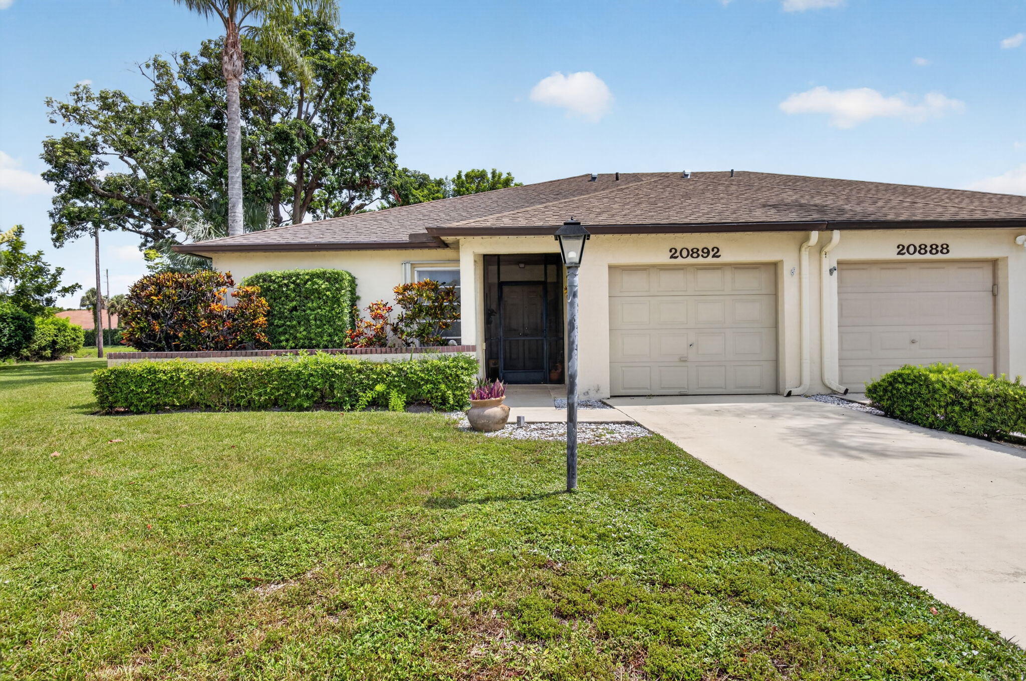 20892 Concord Green Drive E Property Photo 1