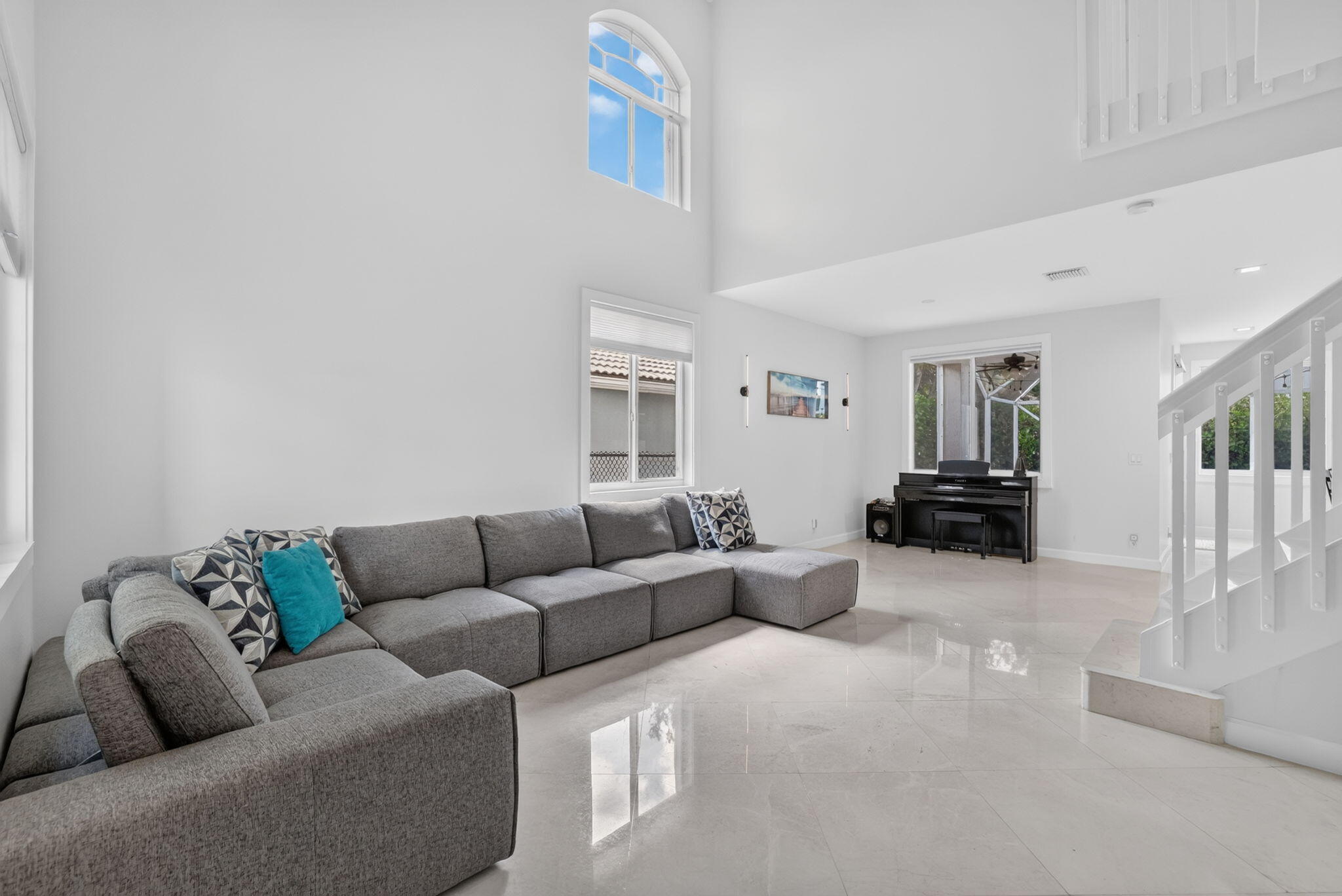 5040 Heron Place Property Photo 11