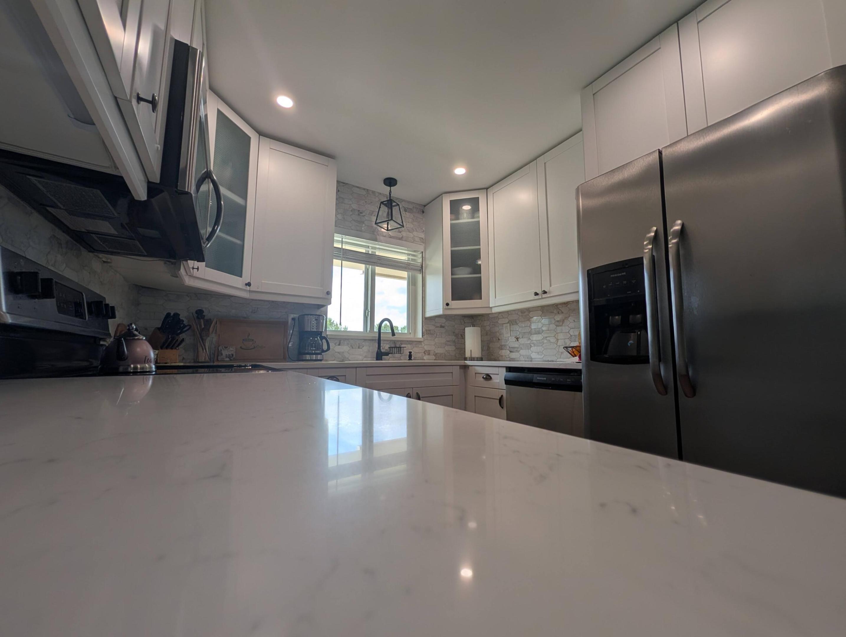 2671 Emory Drive E B Property Photo 8