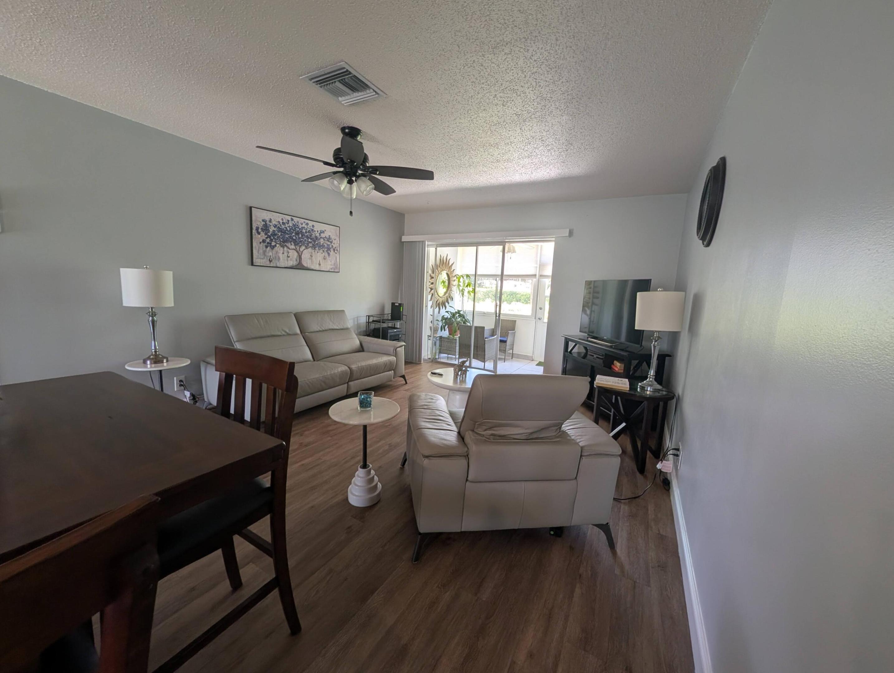 2671 Emory Drive E B Property Photo 14
