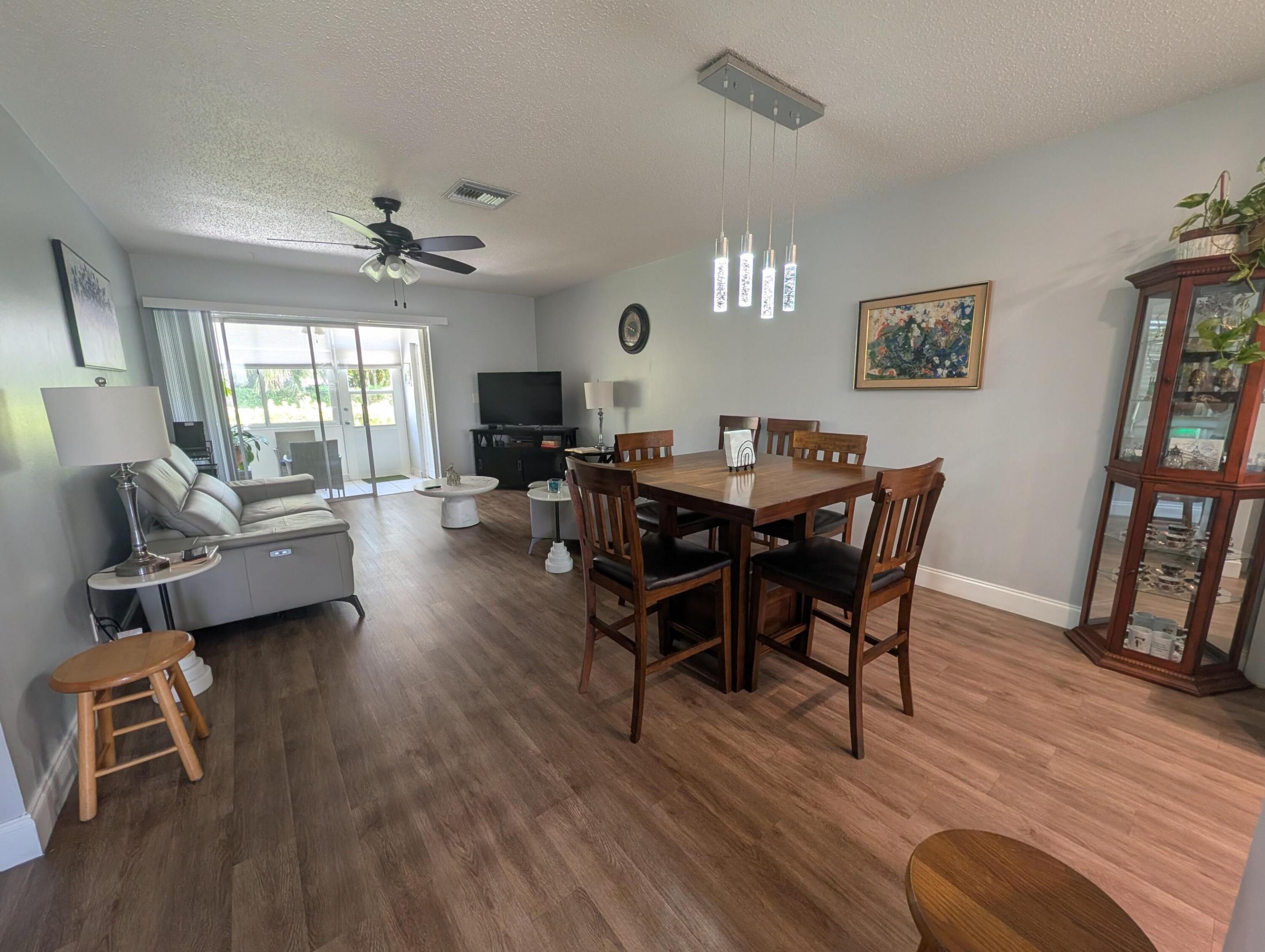 2671 Emory Drive E B Property Photo 15