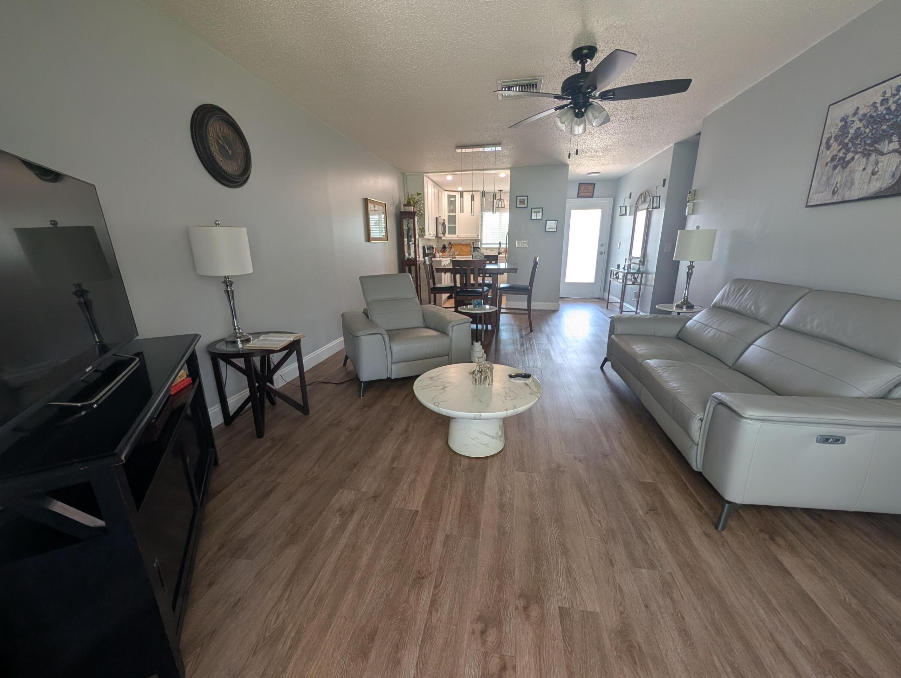 2671 Emory Drive E B Property Photo 16