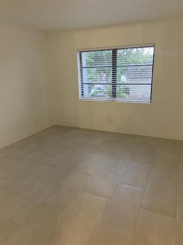 3123 Oakland Shores Drive D207 Property Photo 5