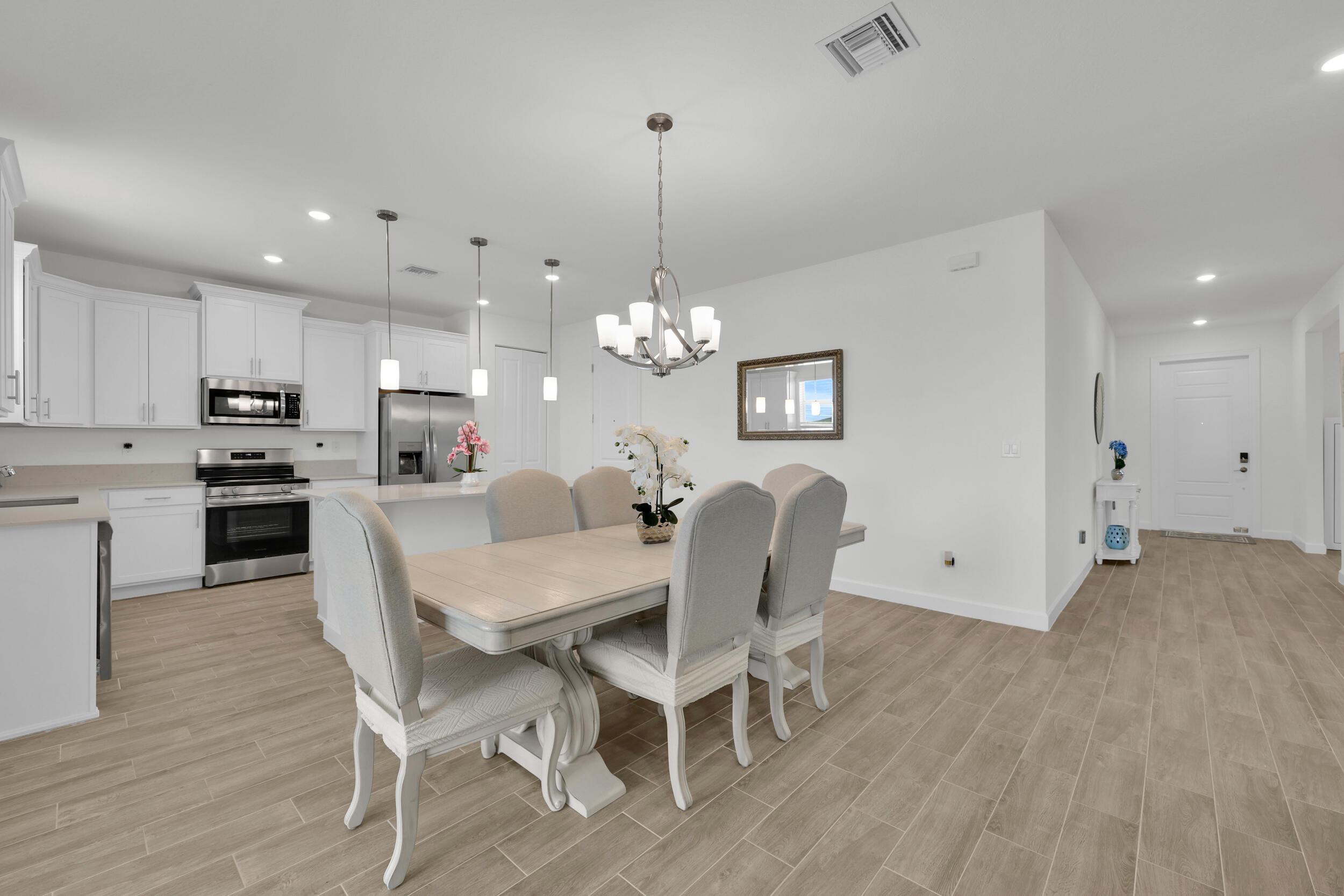 3450 Cedar Grove Drive Property Photo 8