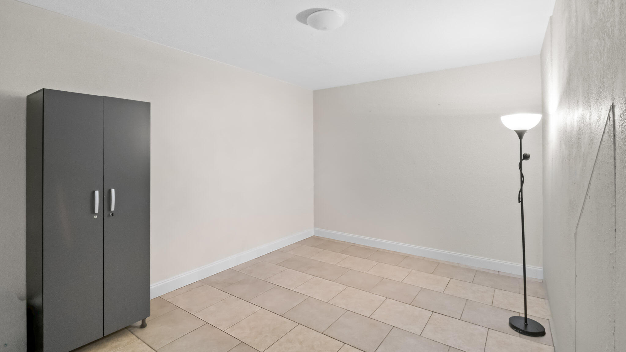 6741 Fern Street Property Photo 11