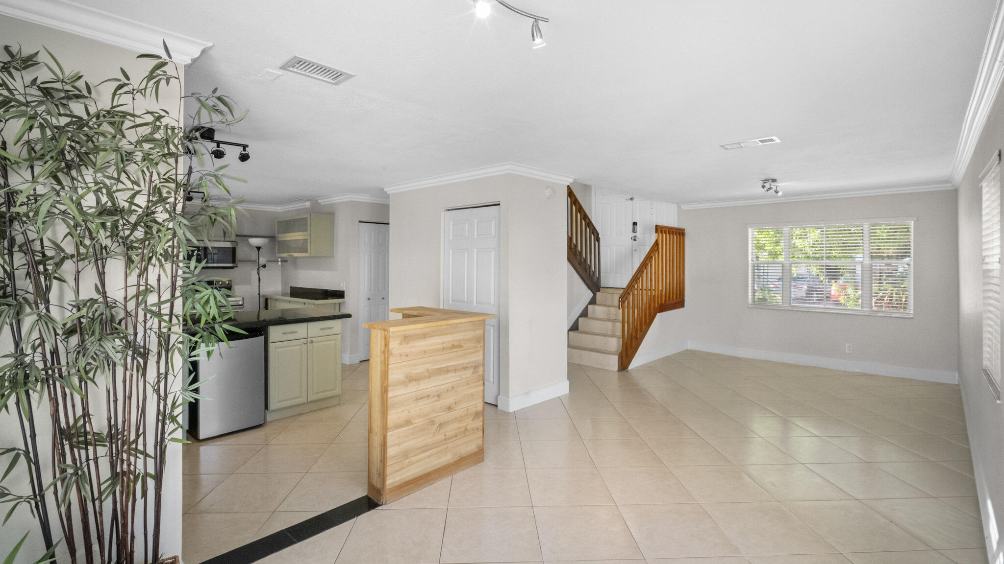 6741 Fern Street Property Photo 14