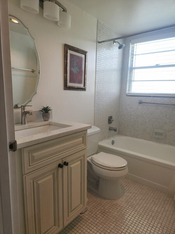 158 Preston Way Property Photo 9
