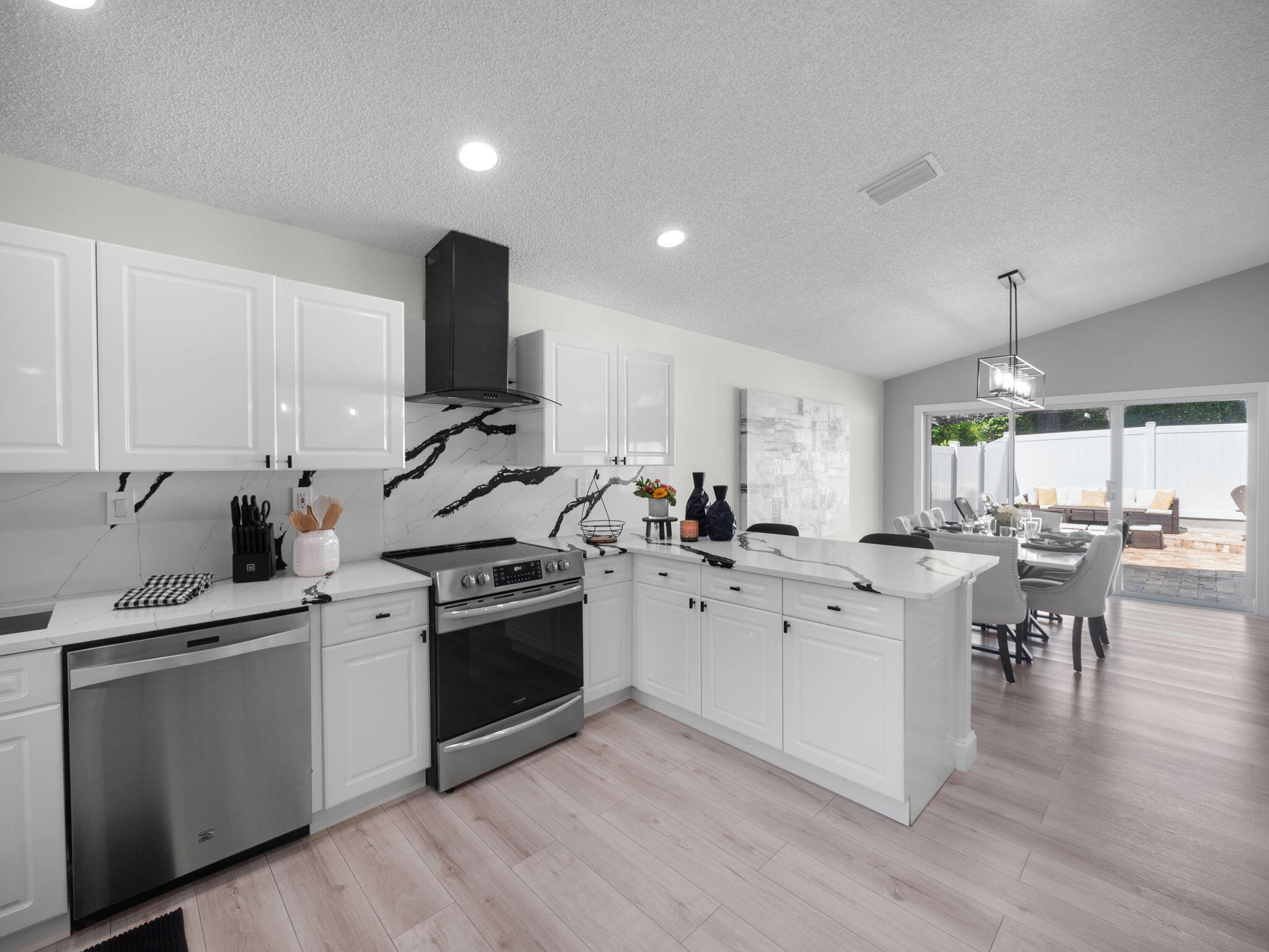 6344 Barton Creek Circle Property Photo 3