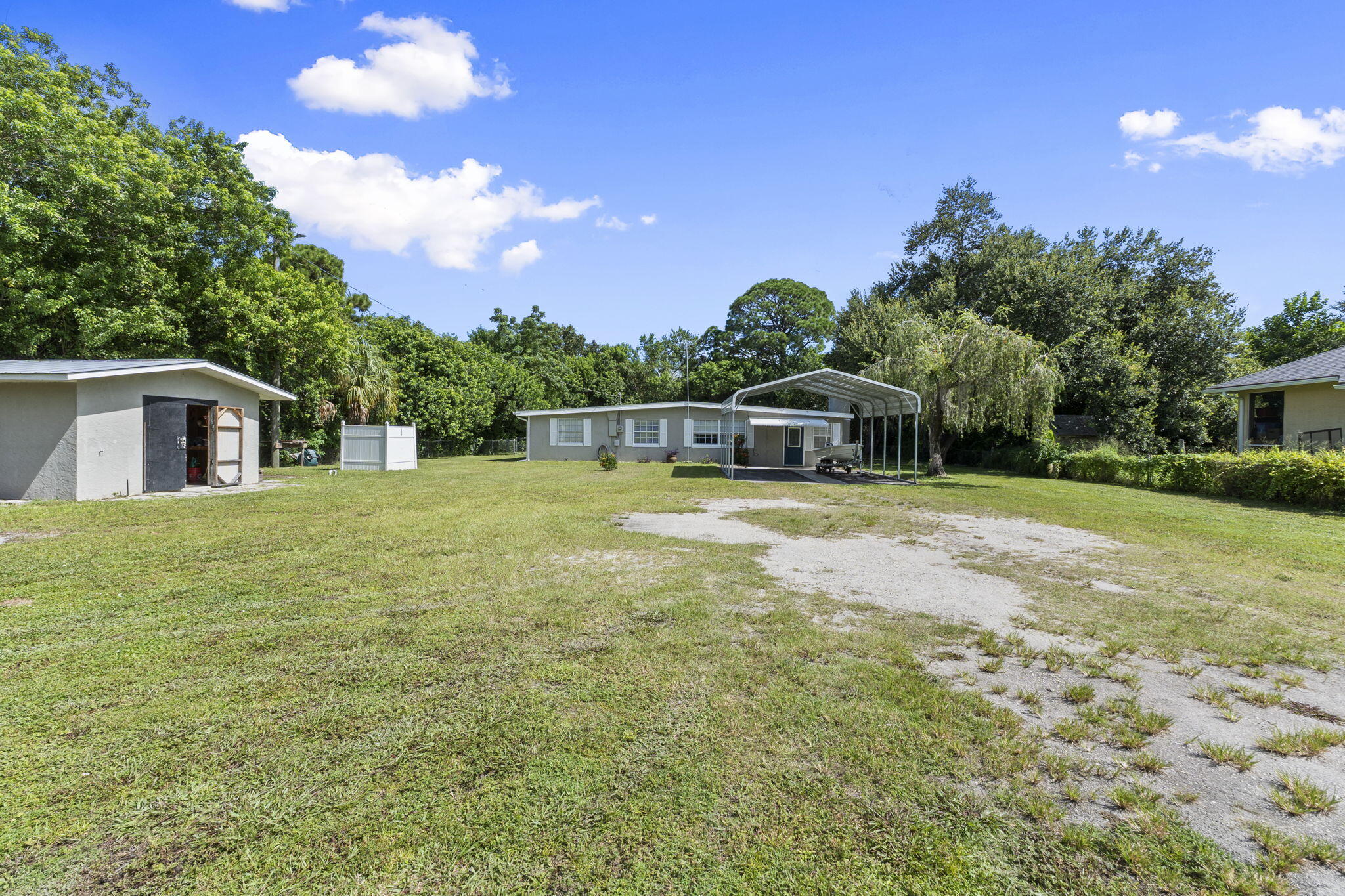 3920 Edwards Road Property Photo 2