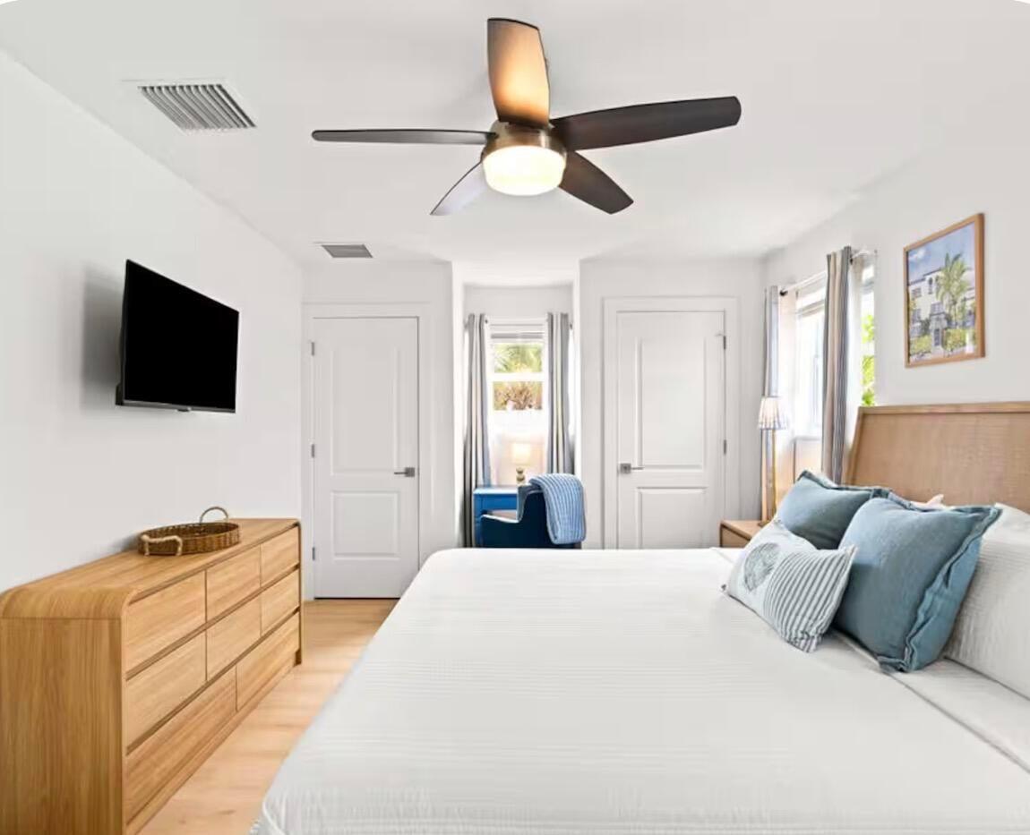 1222 Surf Road Property Photo 6