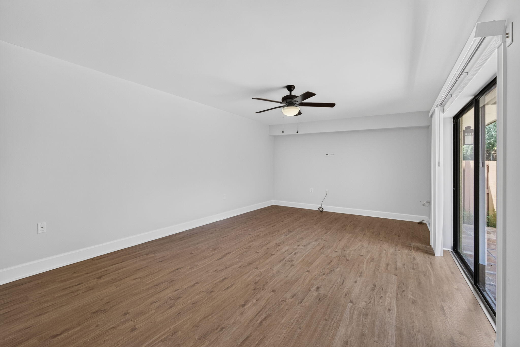 185 Charter Way Property Photo 9