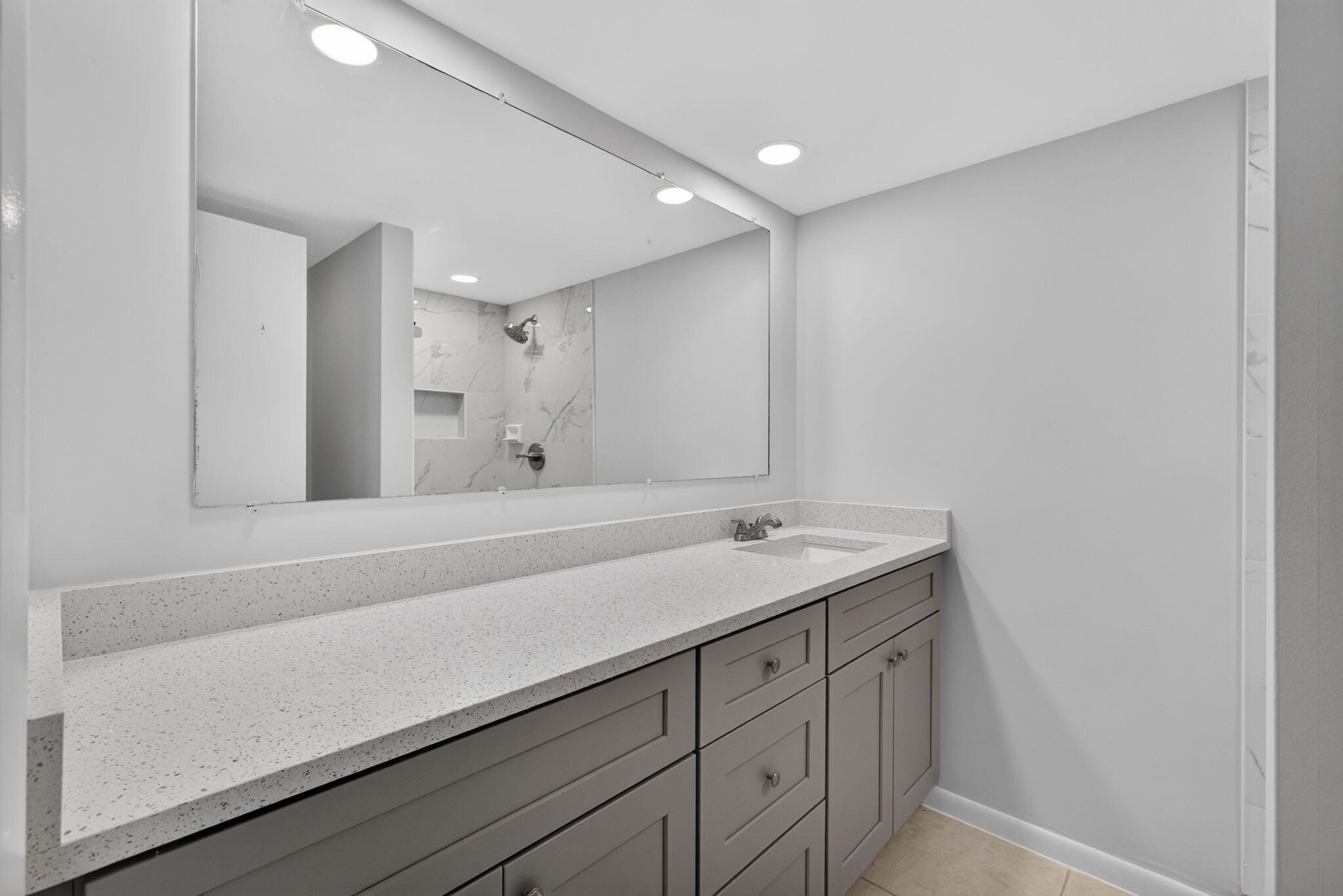 185 Charter Way Property Photo 30