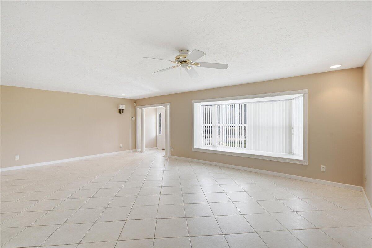 681 Layport Drive Property Photo 7