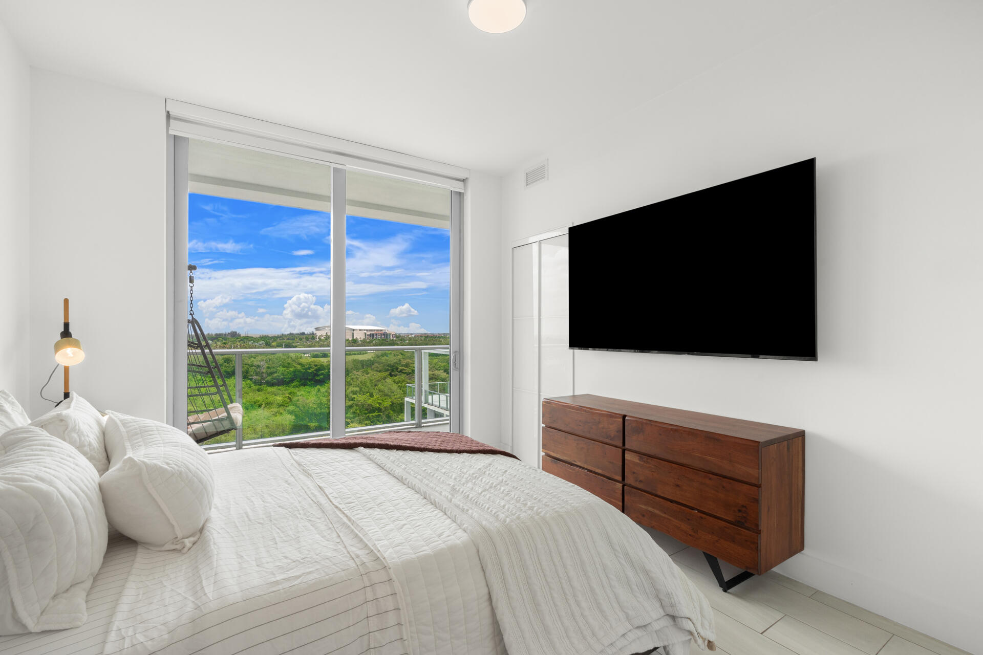 2000 Metropica Way 801 Property Photo 12