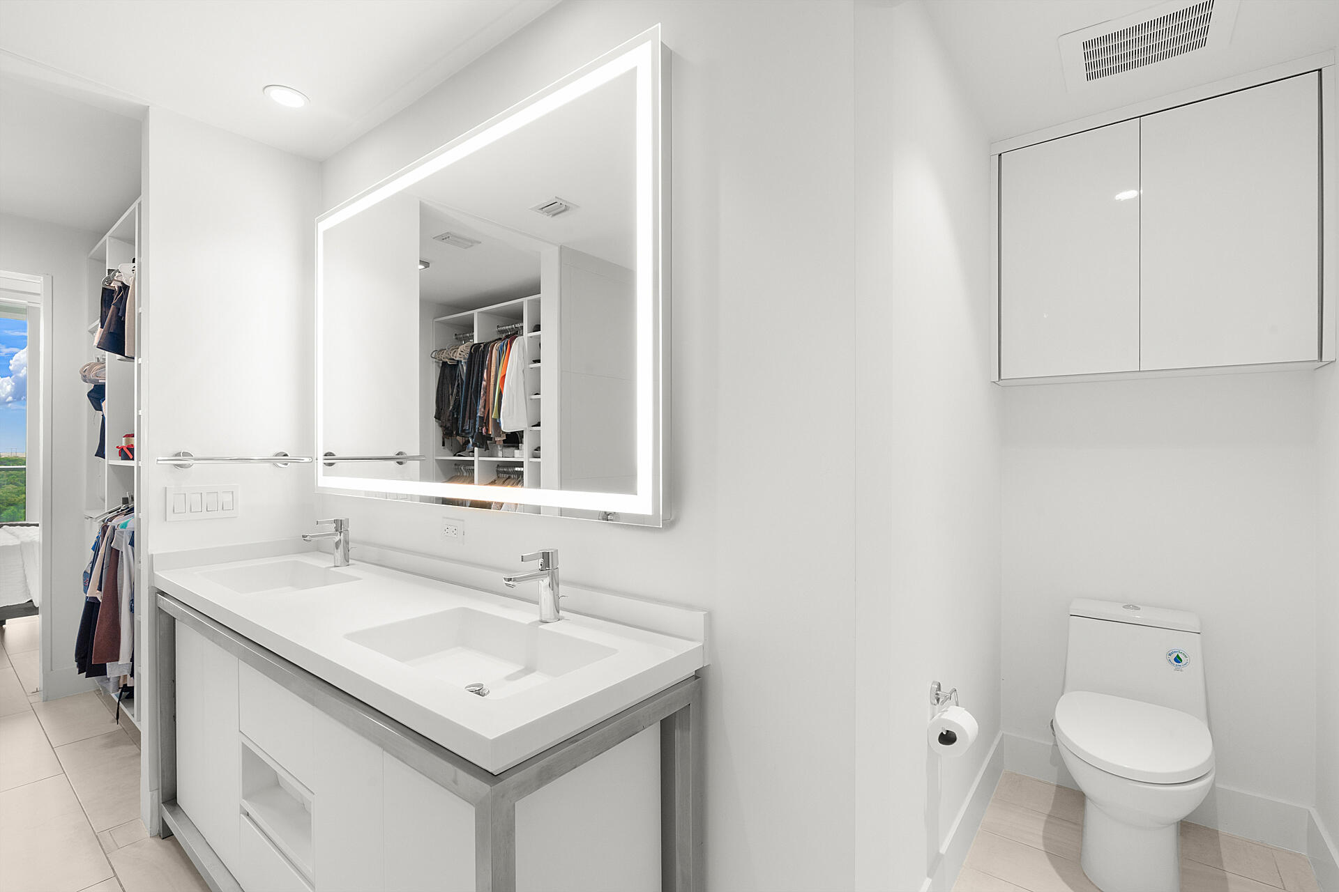 2000 Metropica Way 801 Property Photo 16