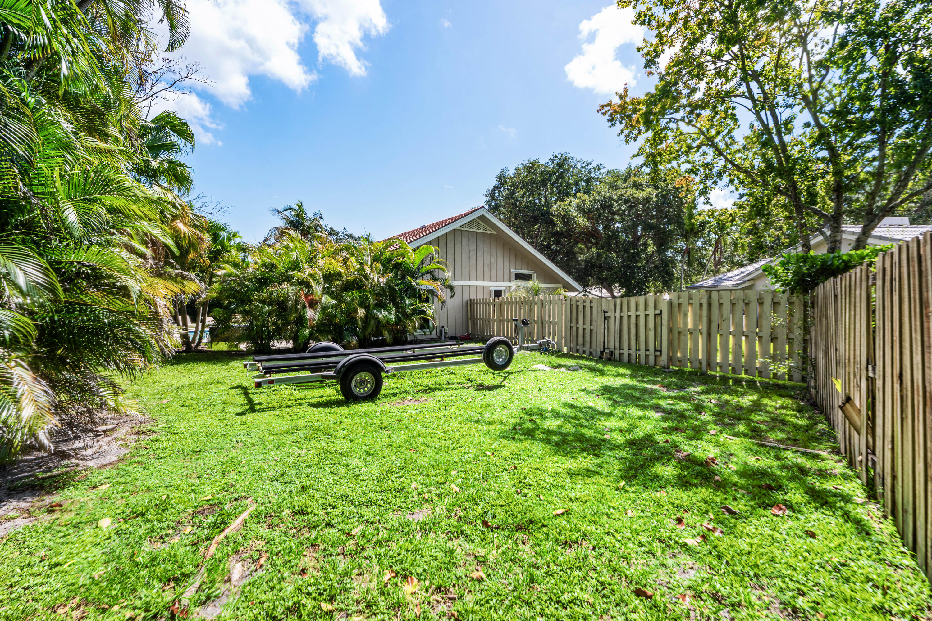 123 Coco Lane Property Photo 33