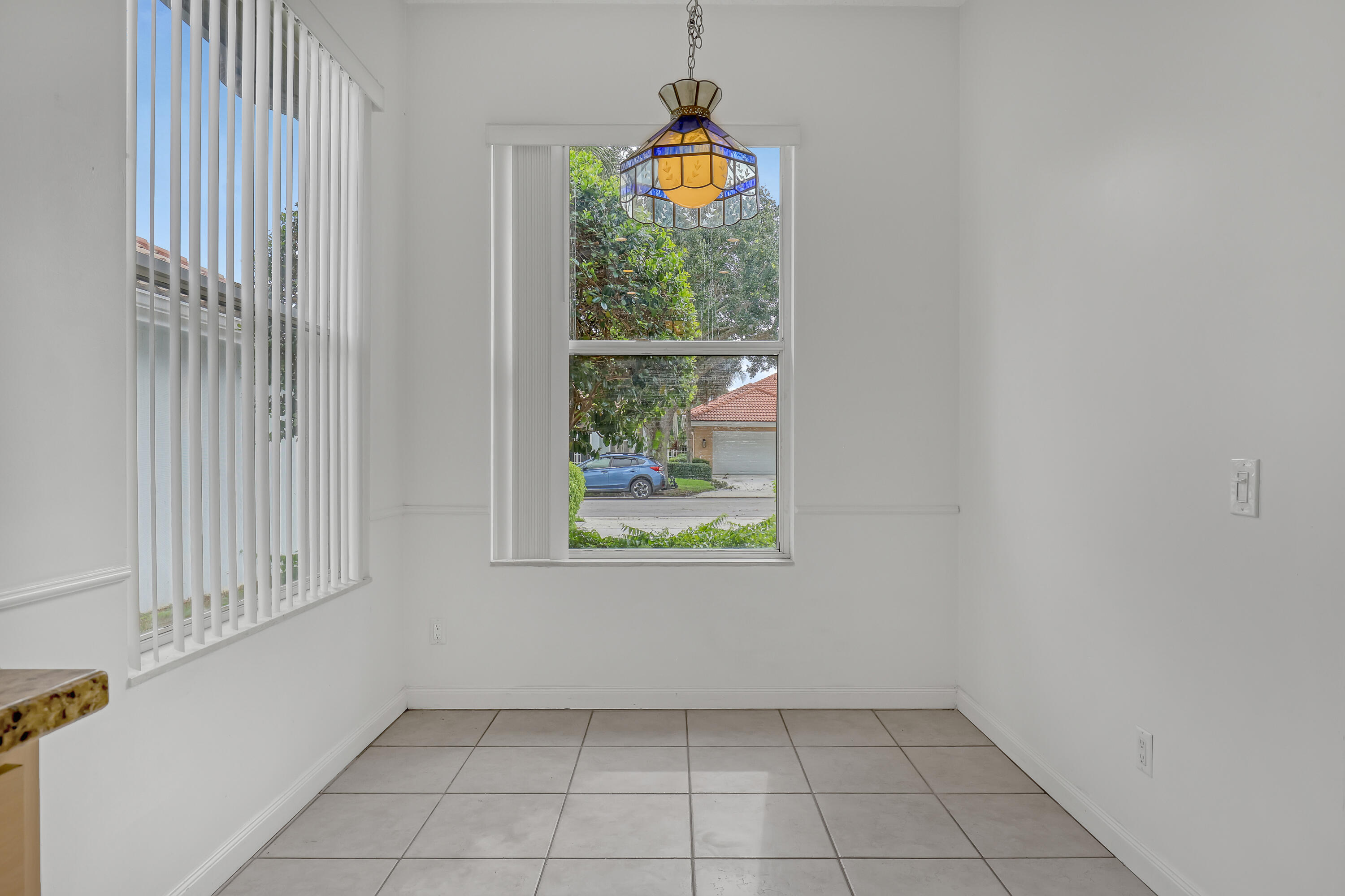 204 S Hampton Drive Property Photo 18