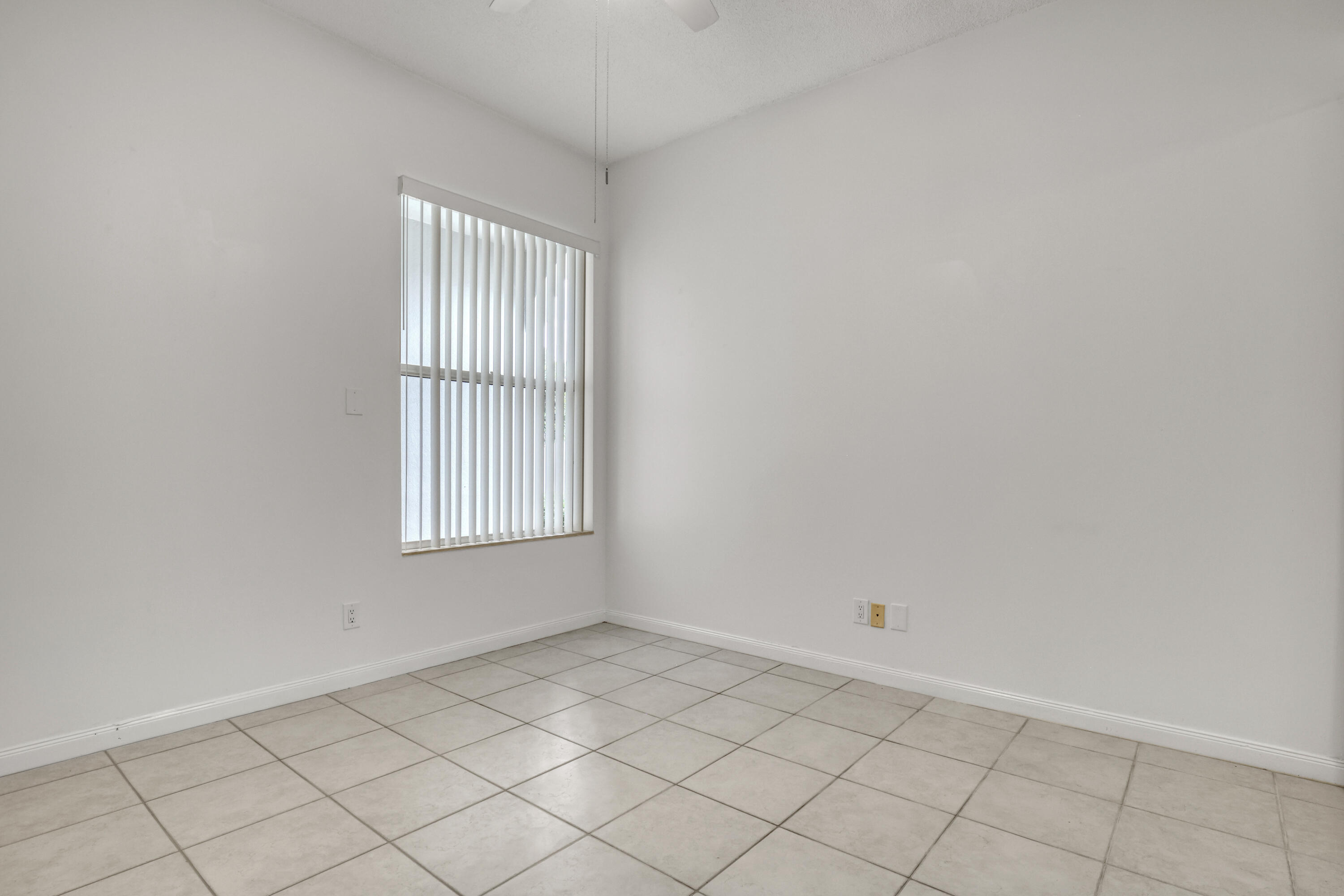 204 S Hampton Drive Property Photo 29