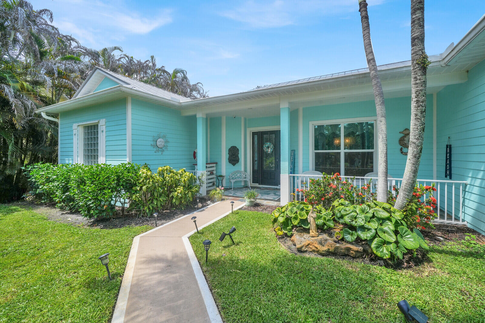 1870 Ne Victorian Lane Property Photo 45