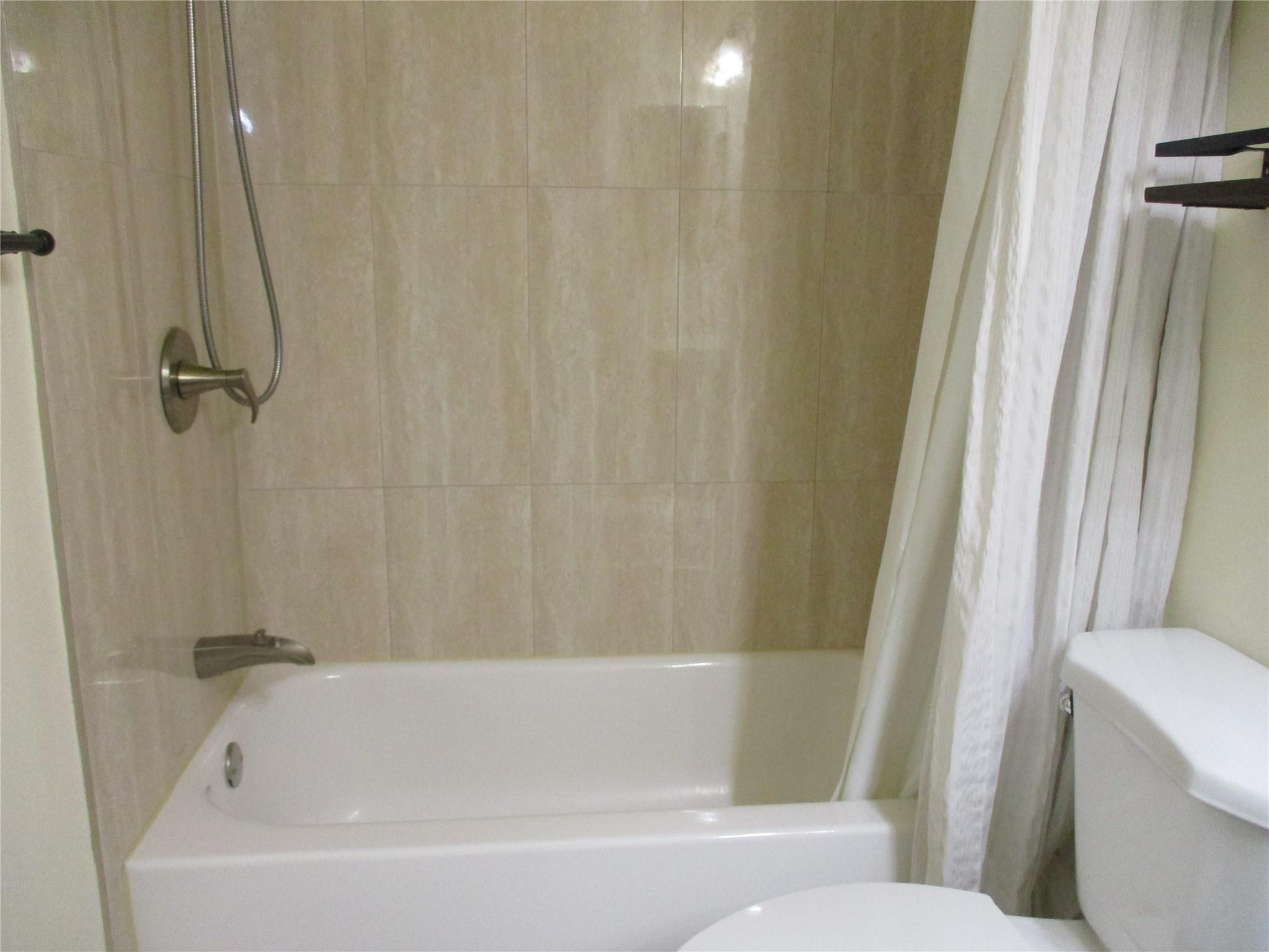22053 Palms Way 203 Property Photo 12
