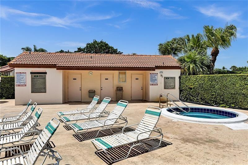 22053 Palms Way 203 Property Photo 26