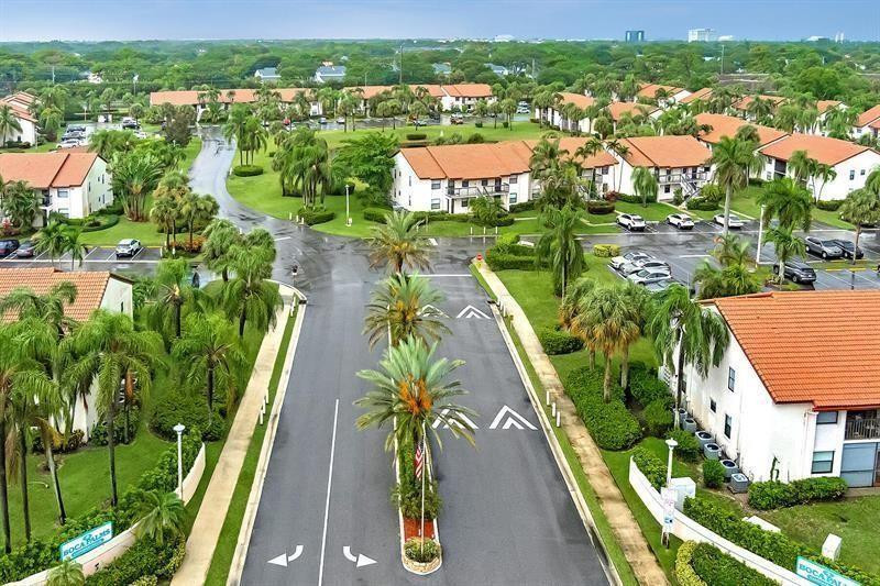 22053 Palms Way 203 Property Photo 29
