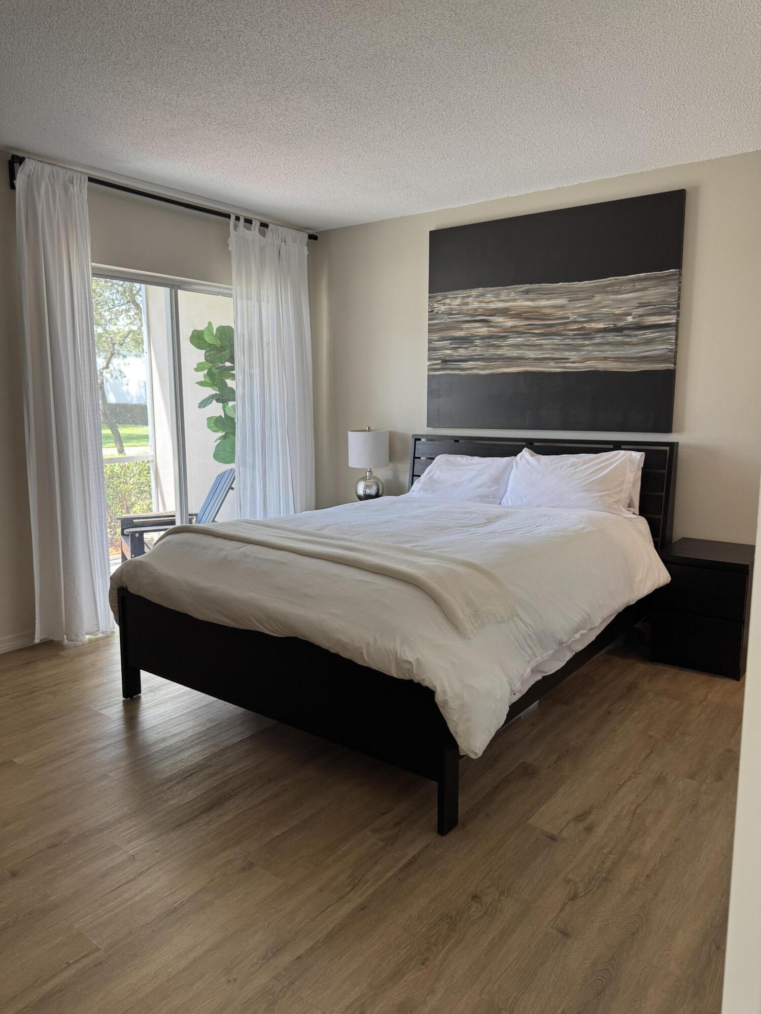 2929 Se Ocean Boulevard 108-5 Property Photo 6