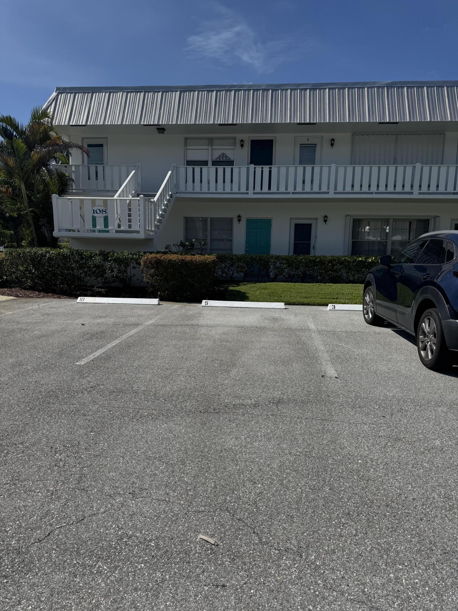 2929 Se Ocean Boulevard 108-5 Property Photo 34
