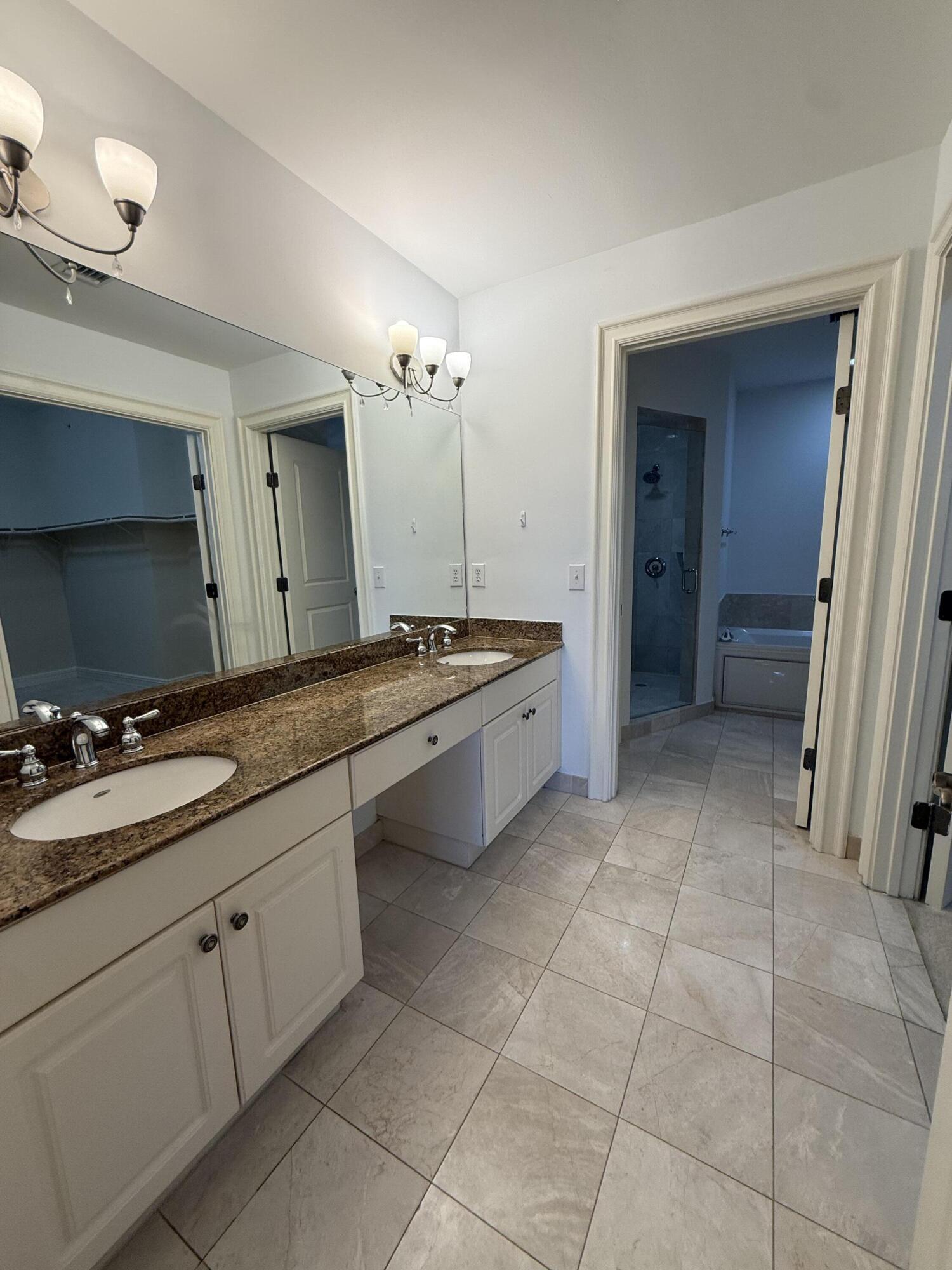 16101 Emerald Estates Drive 153 Property Photo 3