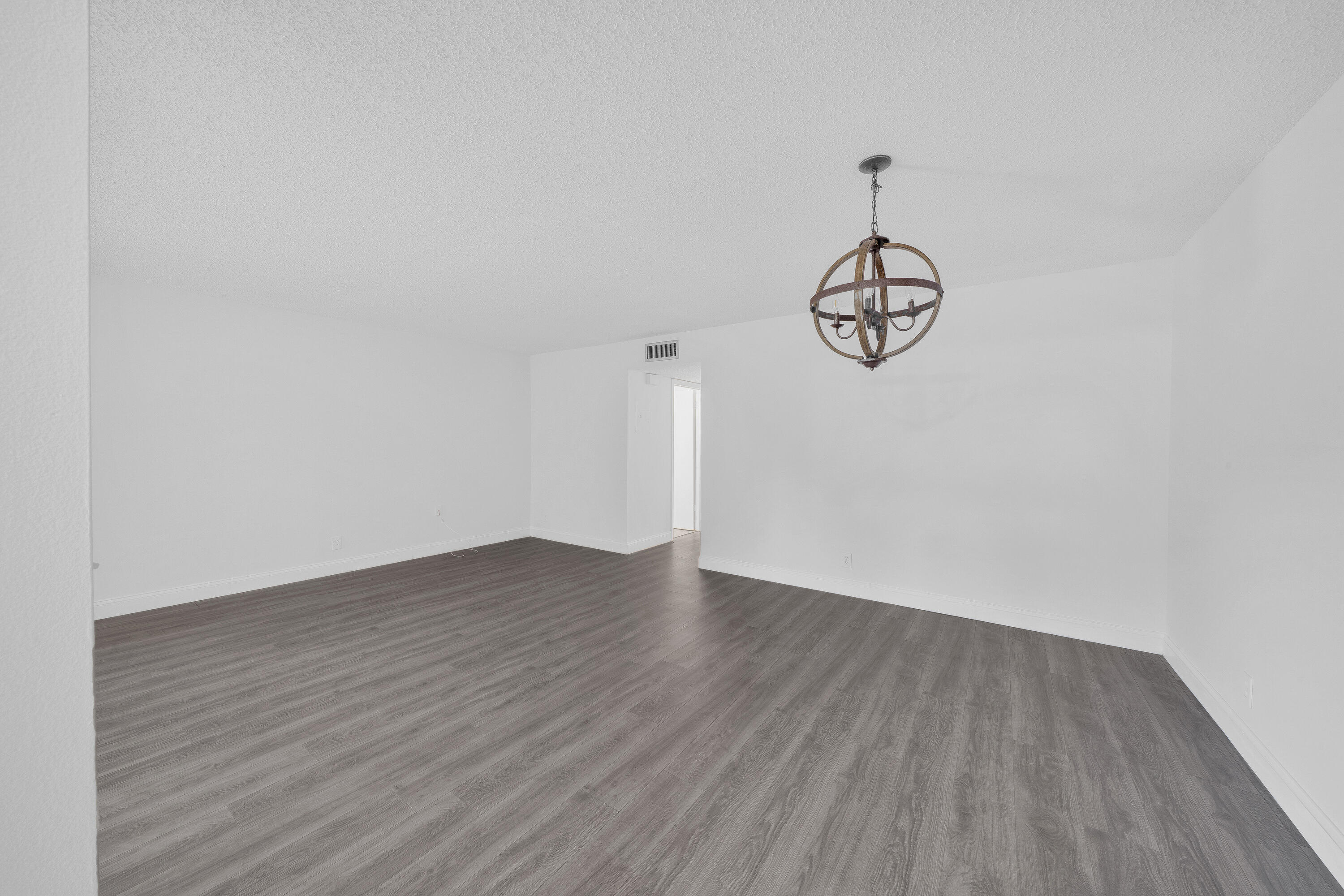 4550 Nw 4th Street B Property Photo 10