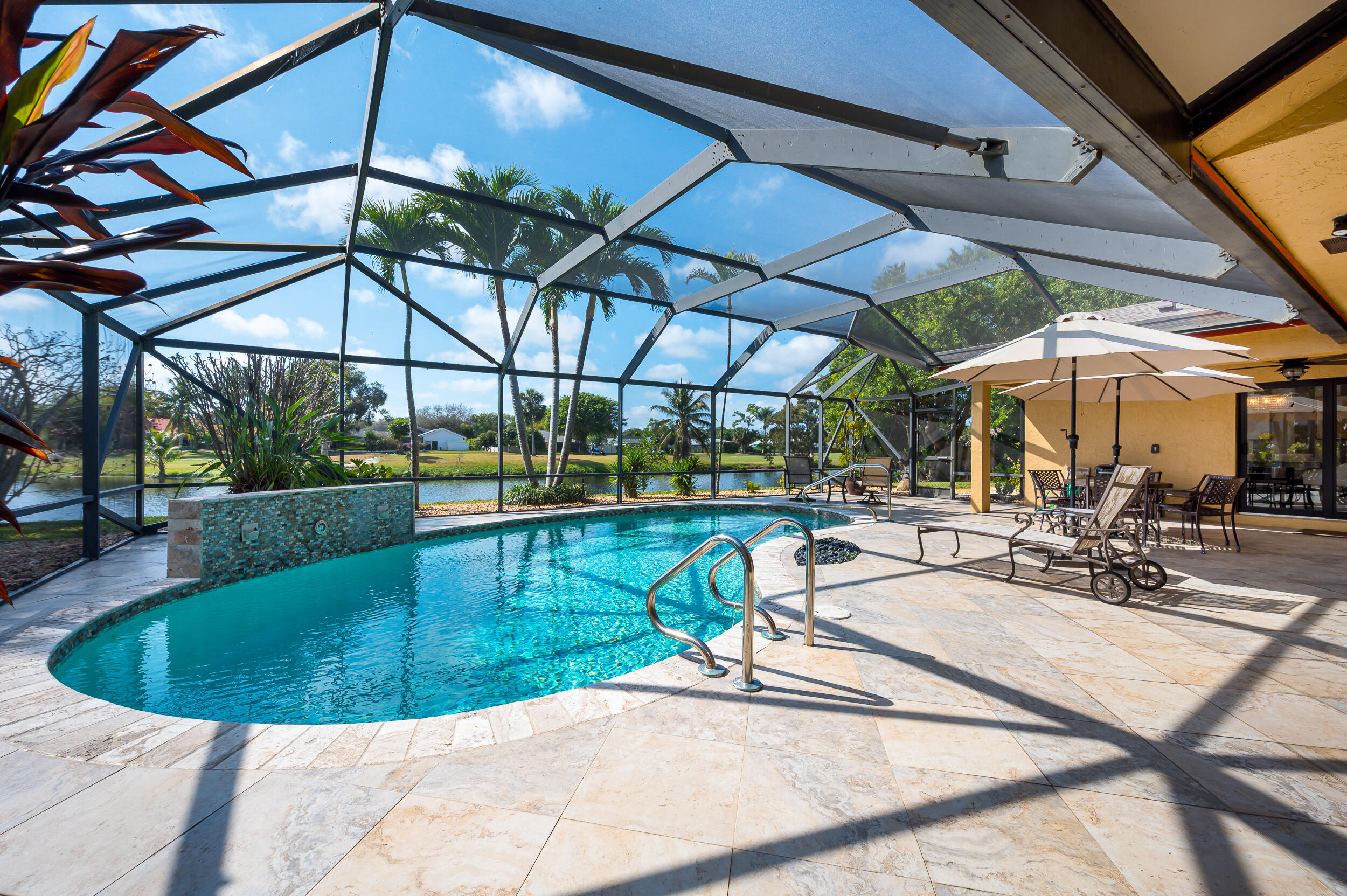 3250 Lakeview Boulevard Property Photo 1