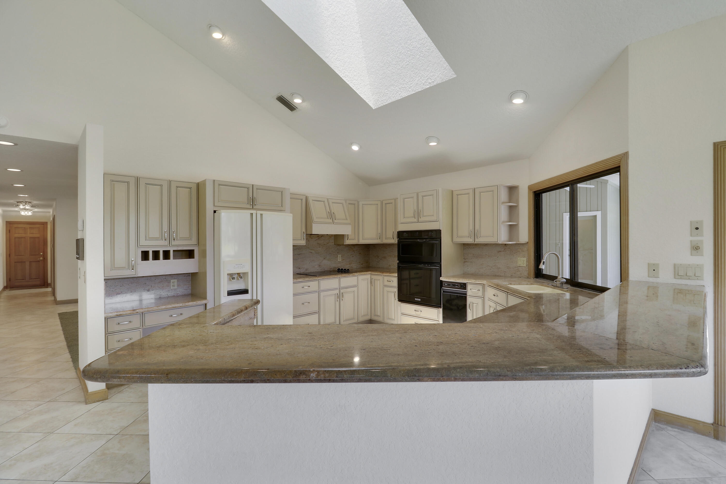 18691 Se Lakeside Way Property Photo 14