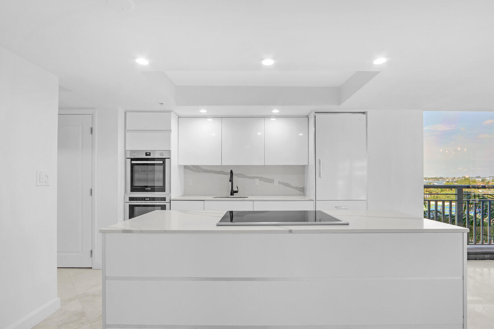 3000 N Ocean Drive 6a Property Photo 6