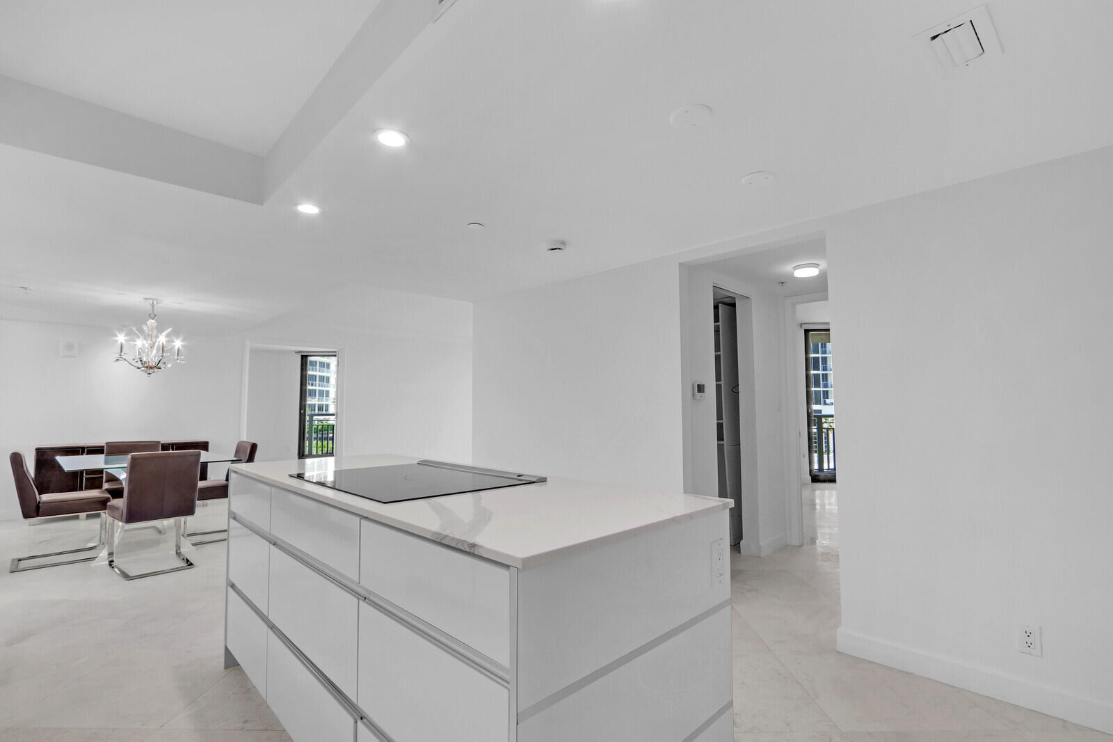 3000 N Ocean Drive 6a Property Photo 9