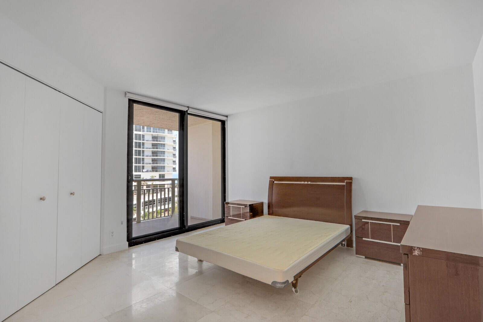 3000 N Ocean Drive 6a Property Photo 26