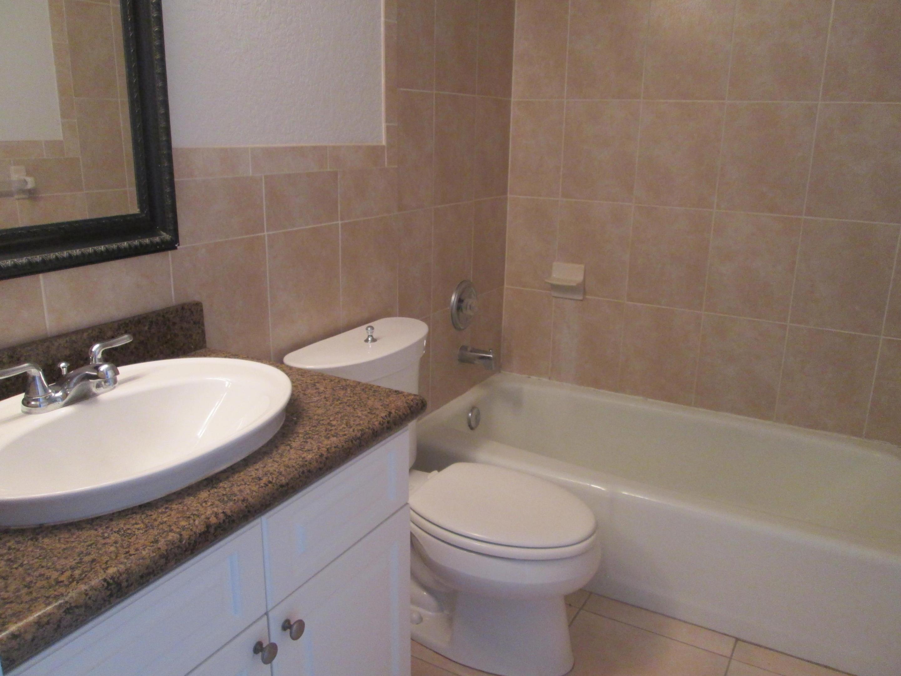 405 N Cypress Drive 4 Property Photo 6