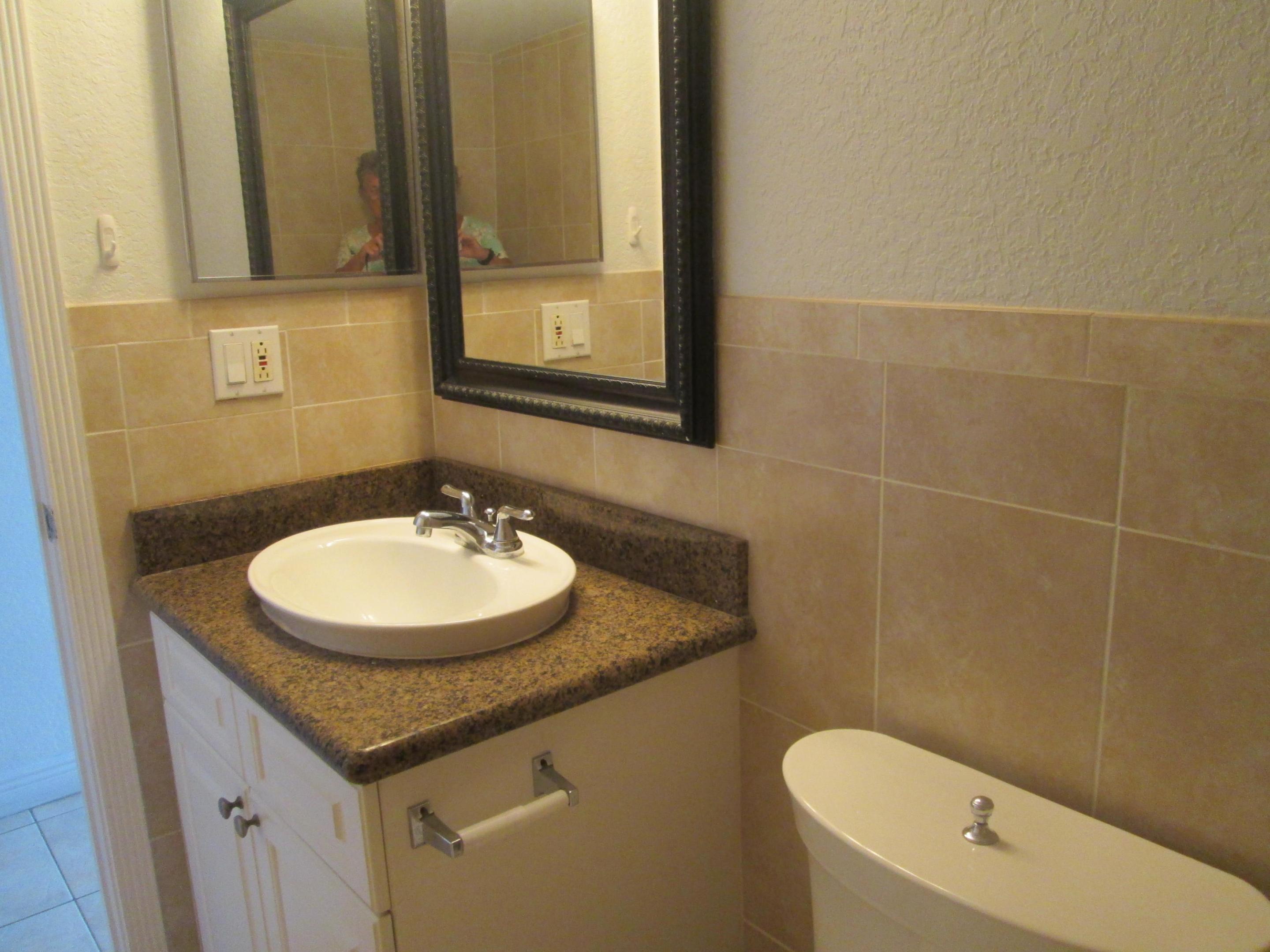 405 N Cypress Drive 4 Property Photo 7