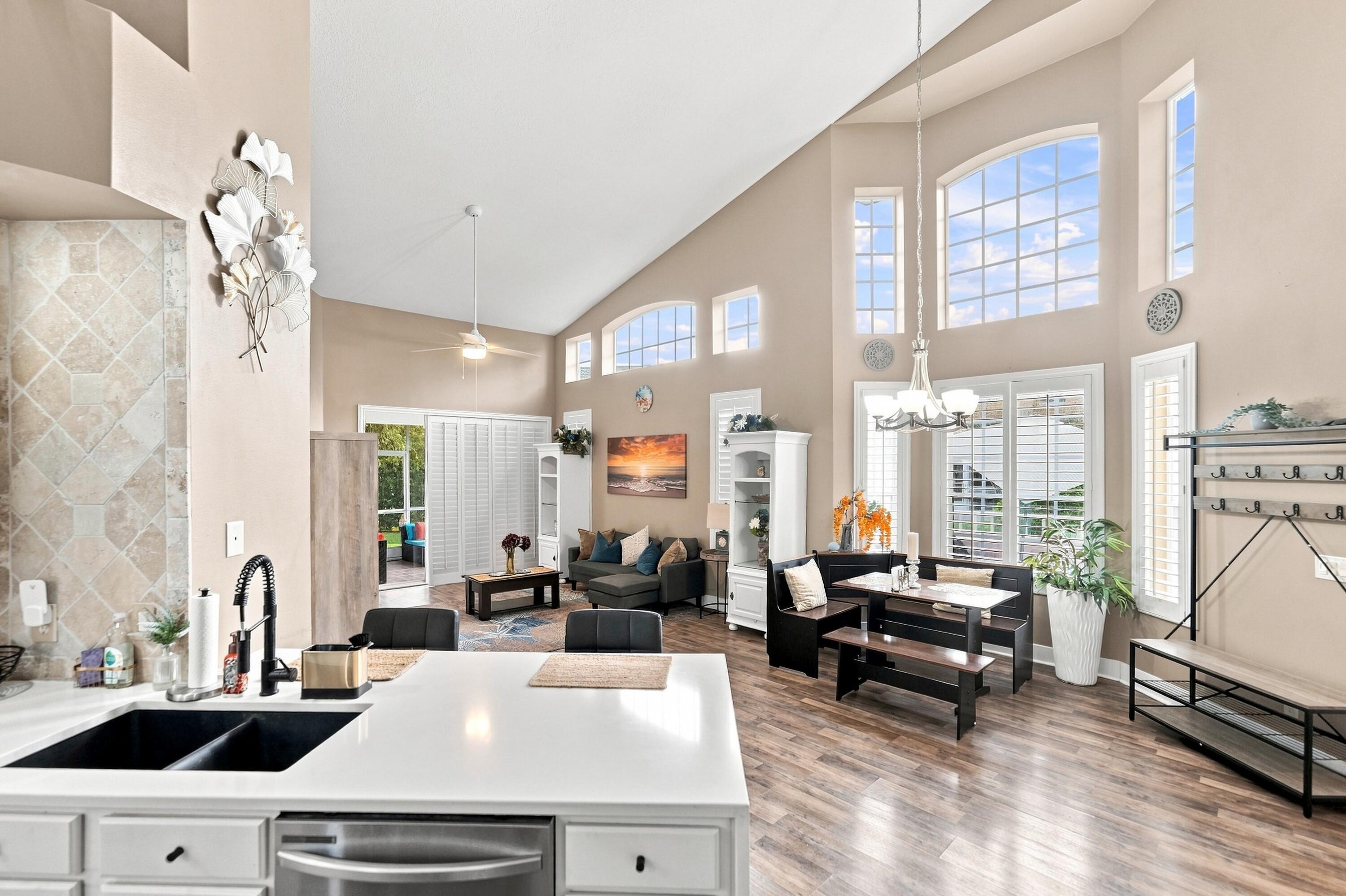 1686 Sw Harbour Isles Circle Property Photo 13