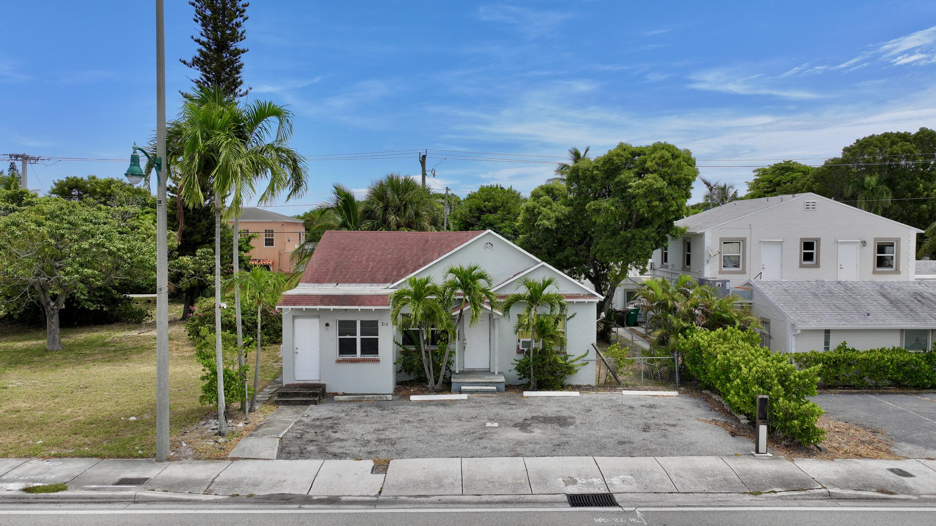 3608 Broadway Avenue Property Photo 1